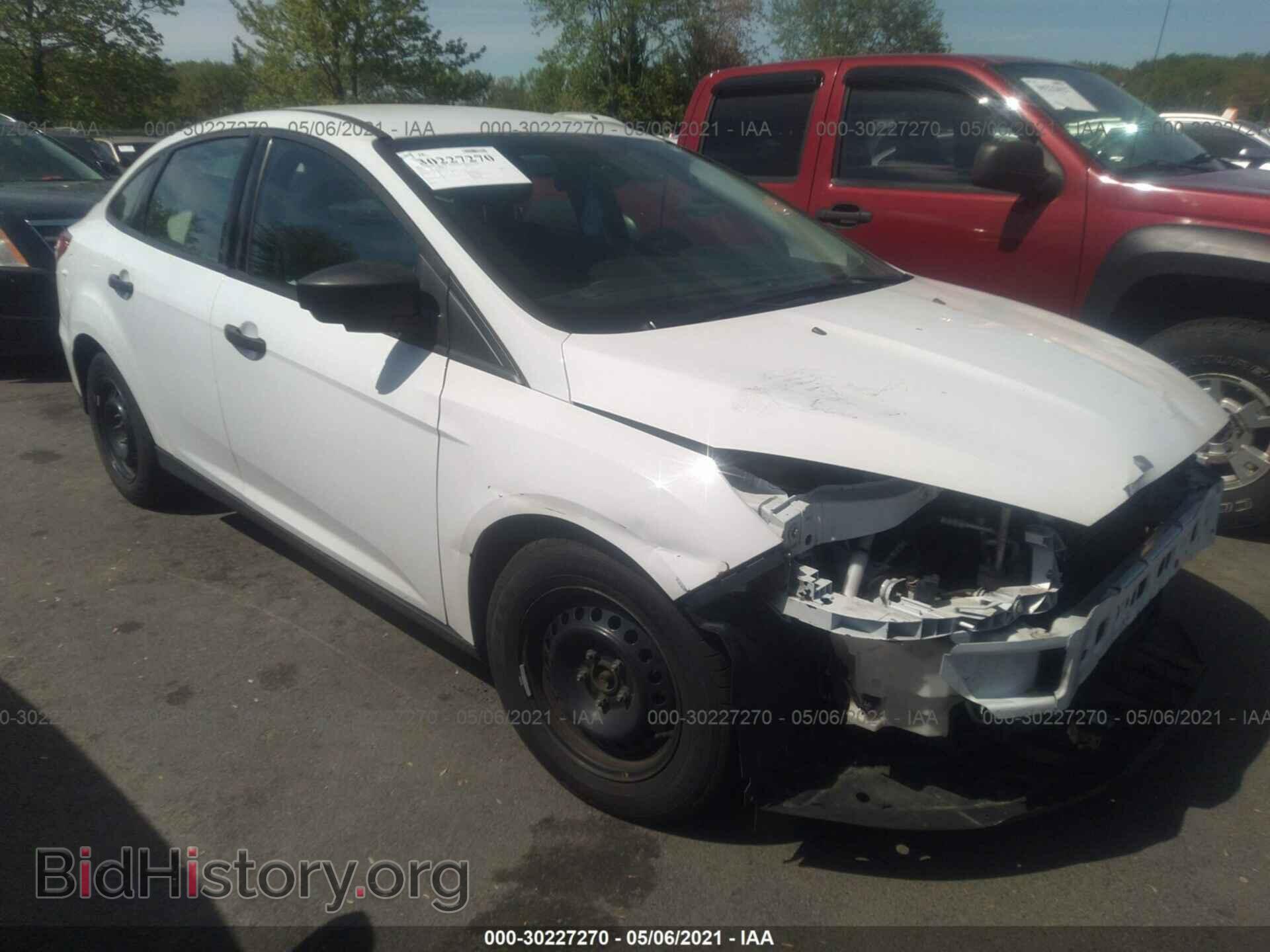 Фотография 1FADP3E24HL335710 - FORD FOCUS 2017