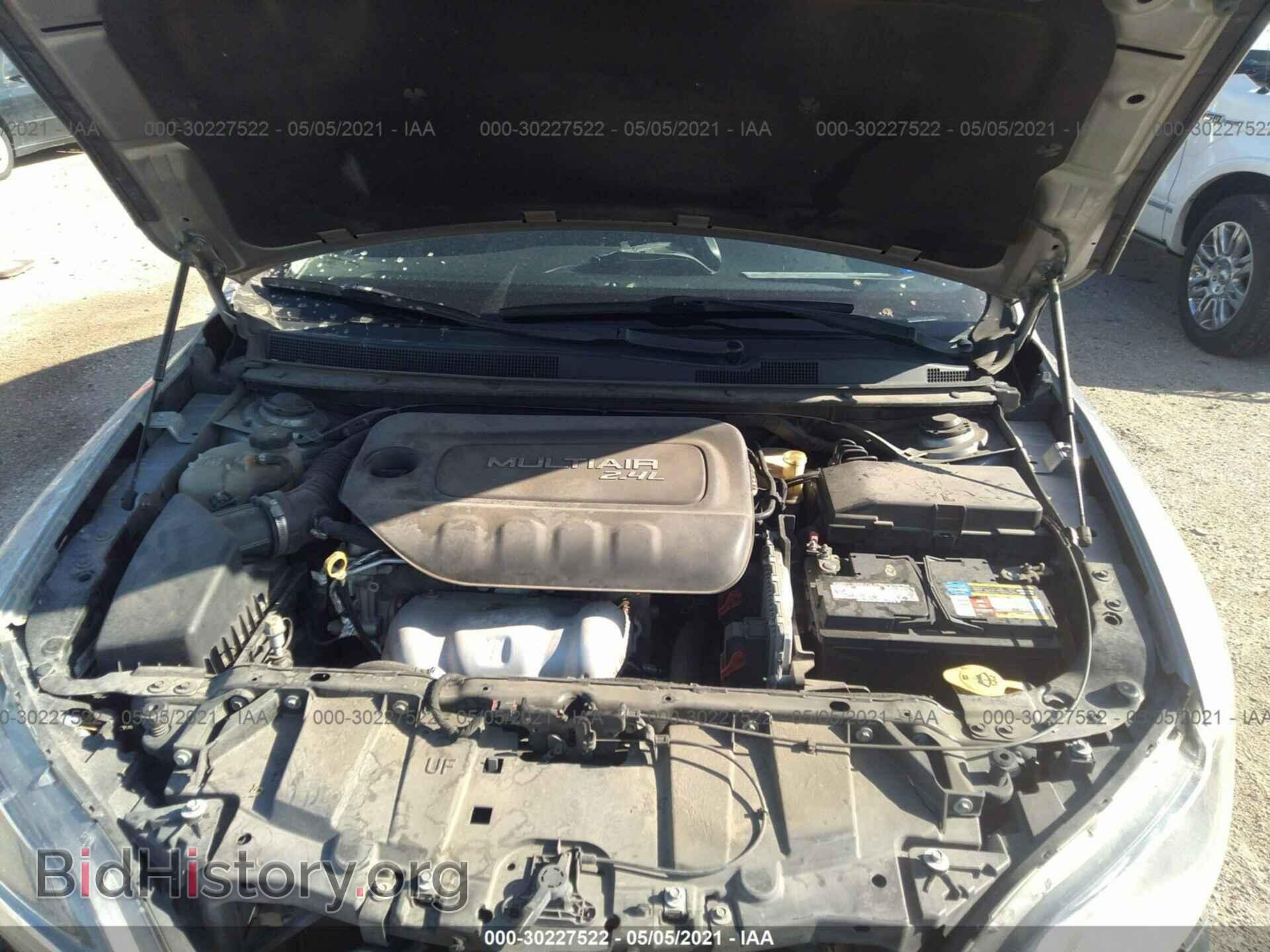 2015 CHRYSLER 200 - VIN: 1C3CCCCB4FN577147 - Photo 10