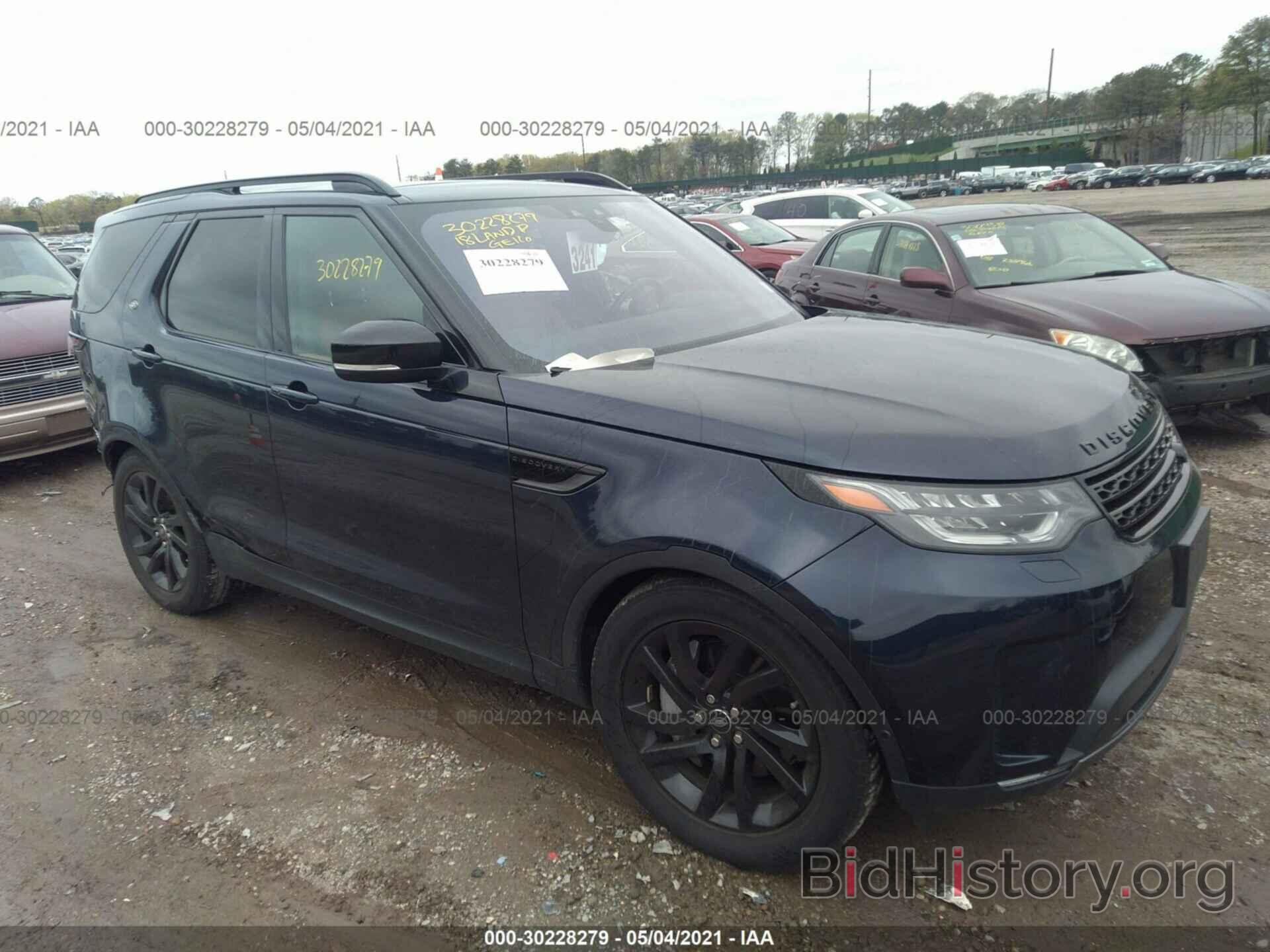 Photo SALRT2RV2JA052923 - LAND ROVER DISCOVERY 2018