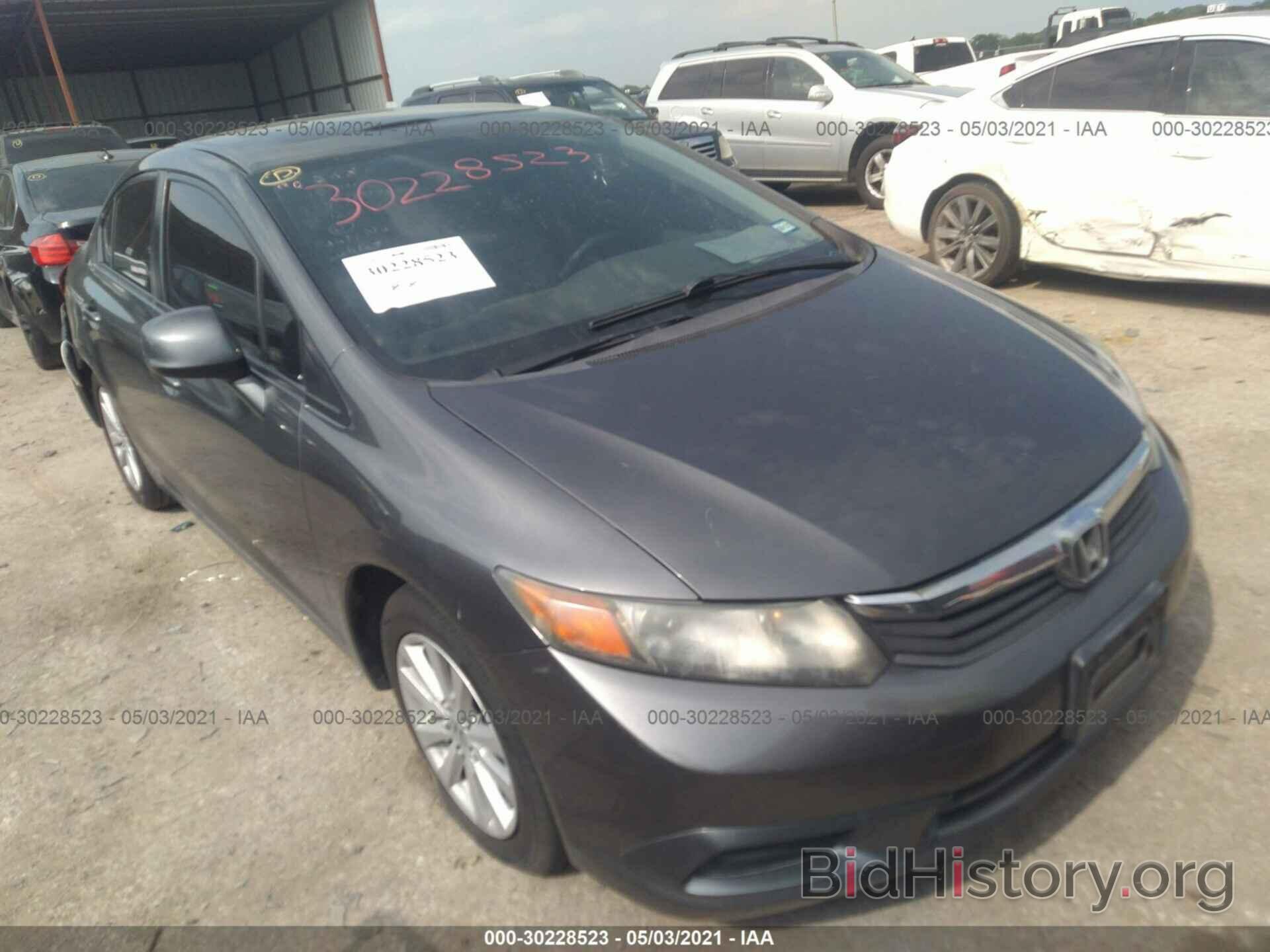 Photo 2HGFB2F96CH508805 - HONDA CIVIC SDN 2012