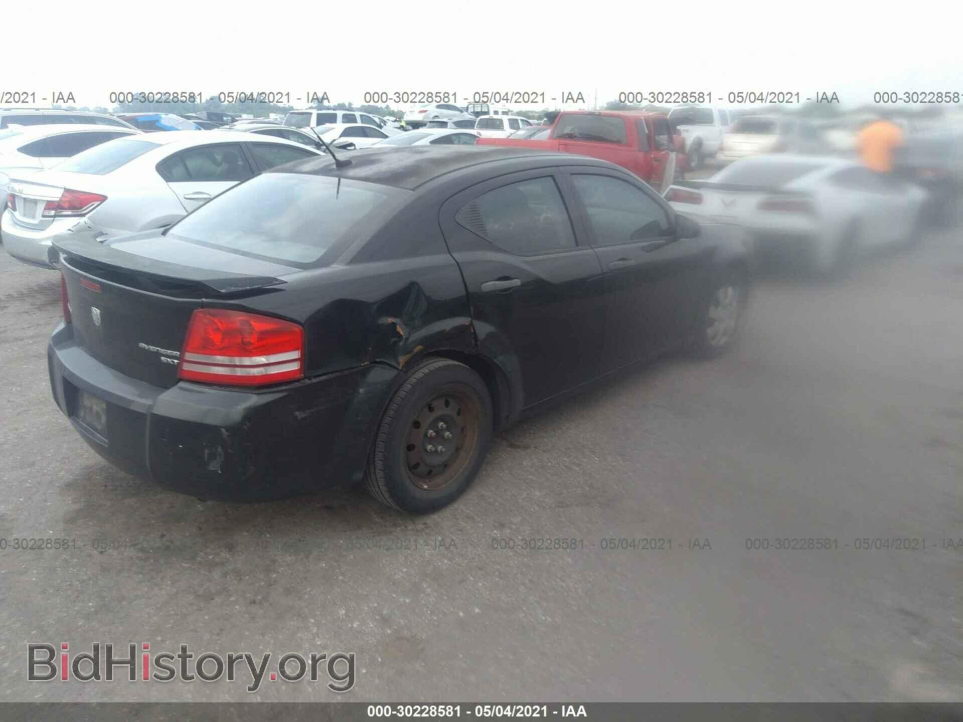 2010 DODGE AVENGER - VIN: 1B3CC4FB8AN190513 - Photo 4