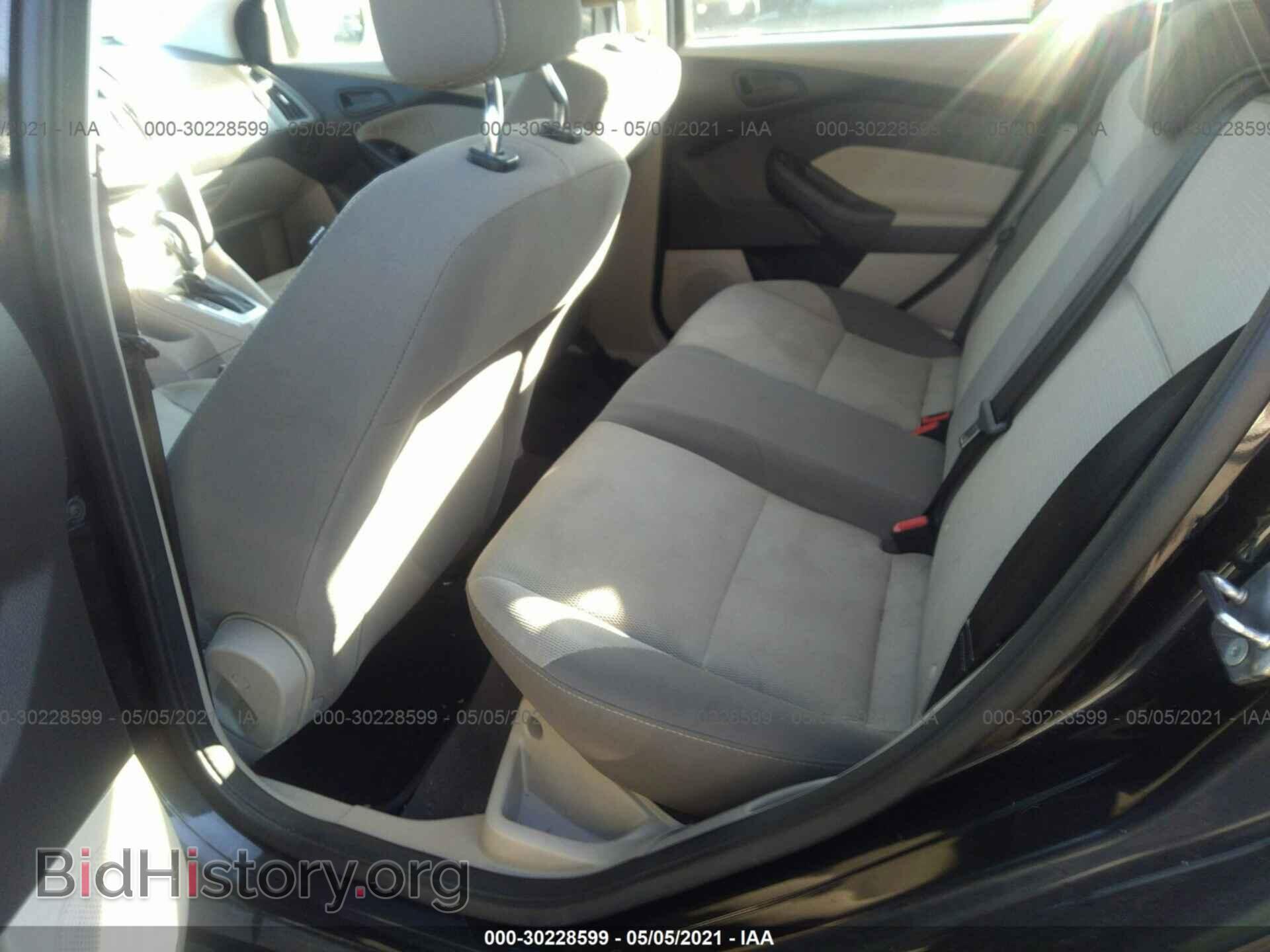 2012 FORD FOCUS - VIN: 1FAHP3K21CL365956 - Photo 8