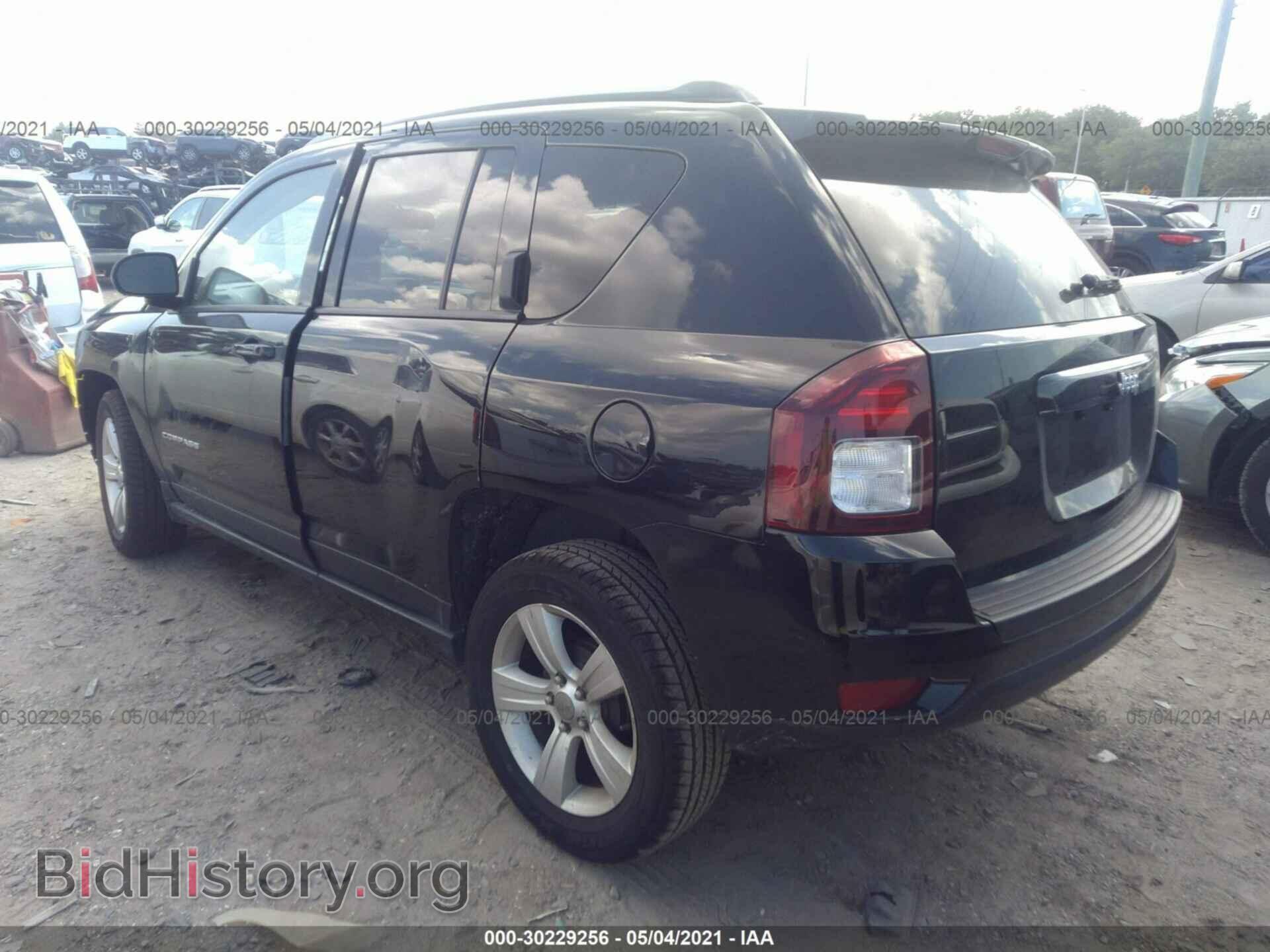 2015 JEEP COMPASS - VIN: 1C4NJCBB1FD246589 - Фото 3