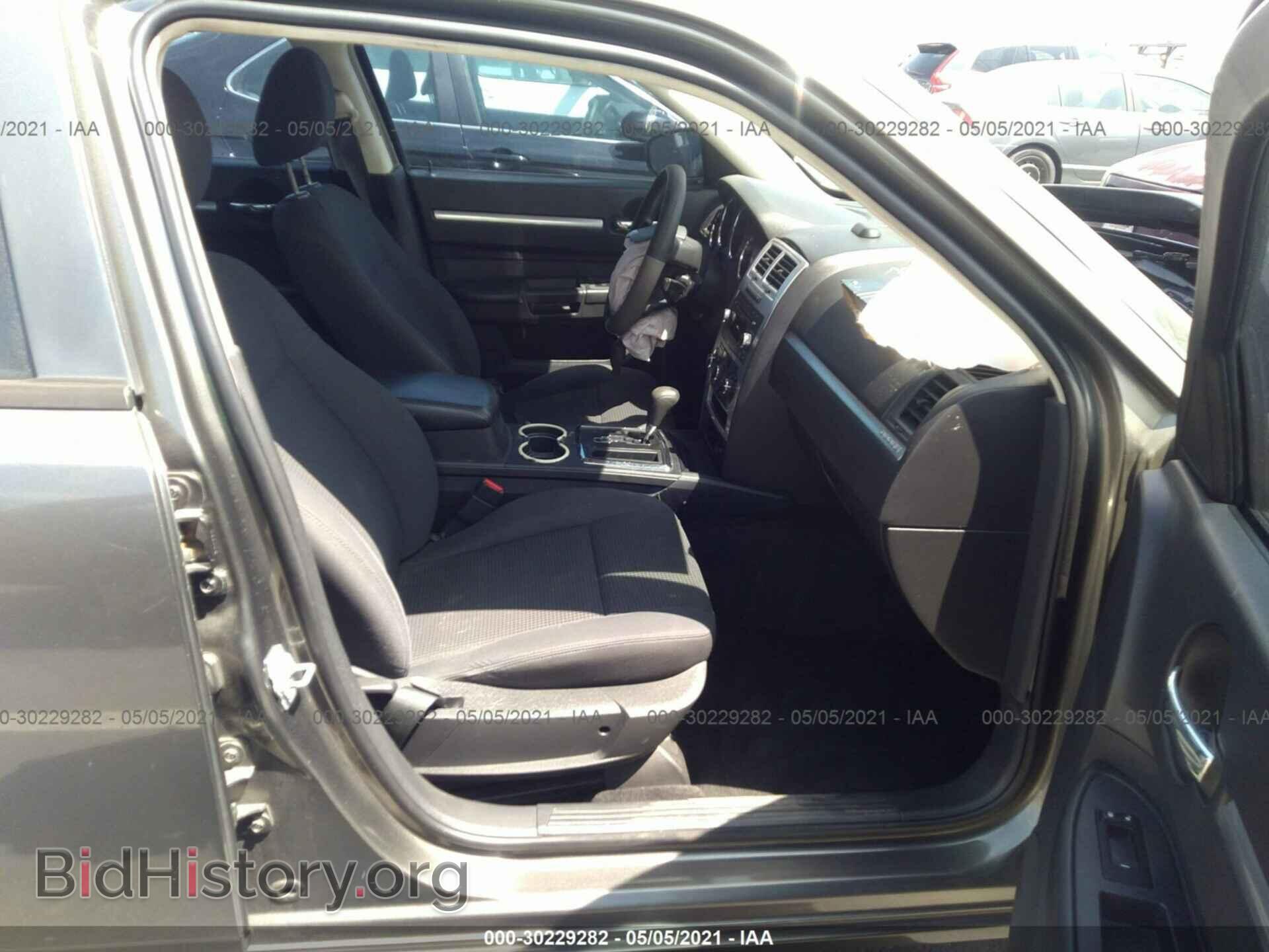 2010 DODGE CHARGER - VIN: 2B3CA4CD4AH240215 - Photo 5