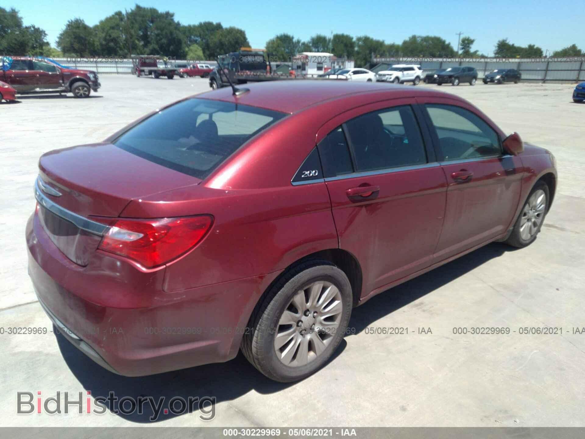 2014 CHRYSLER 200 - VIN: 1C3CCBAB2EN206645 - Фото 4