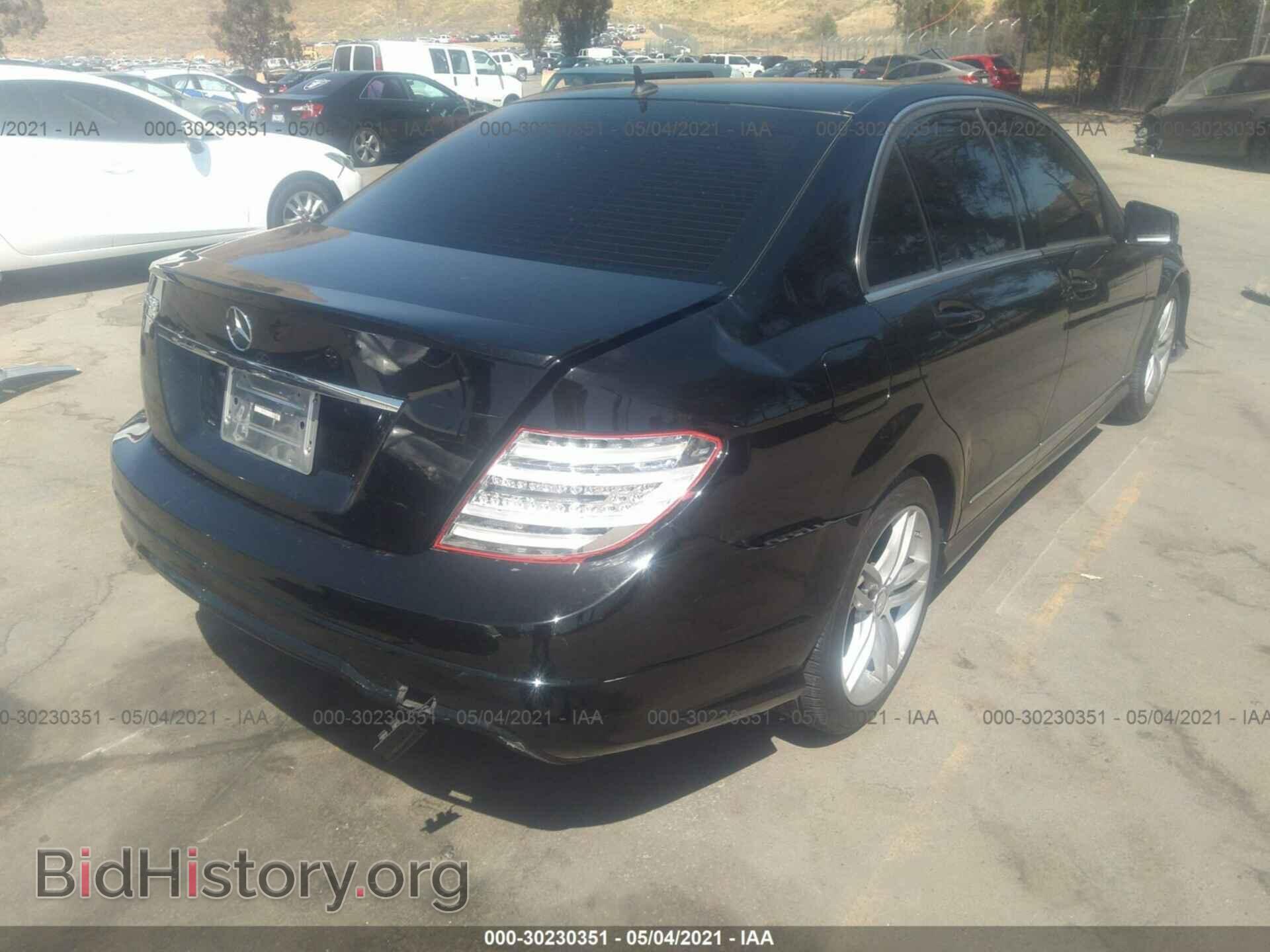 2013 MERCEDES-BENZ C-CLASS - VIN: WDDGF4HB8DA809889 - Фото 4