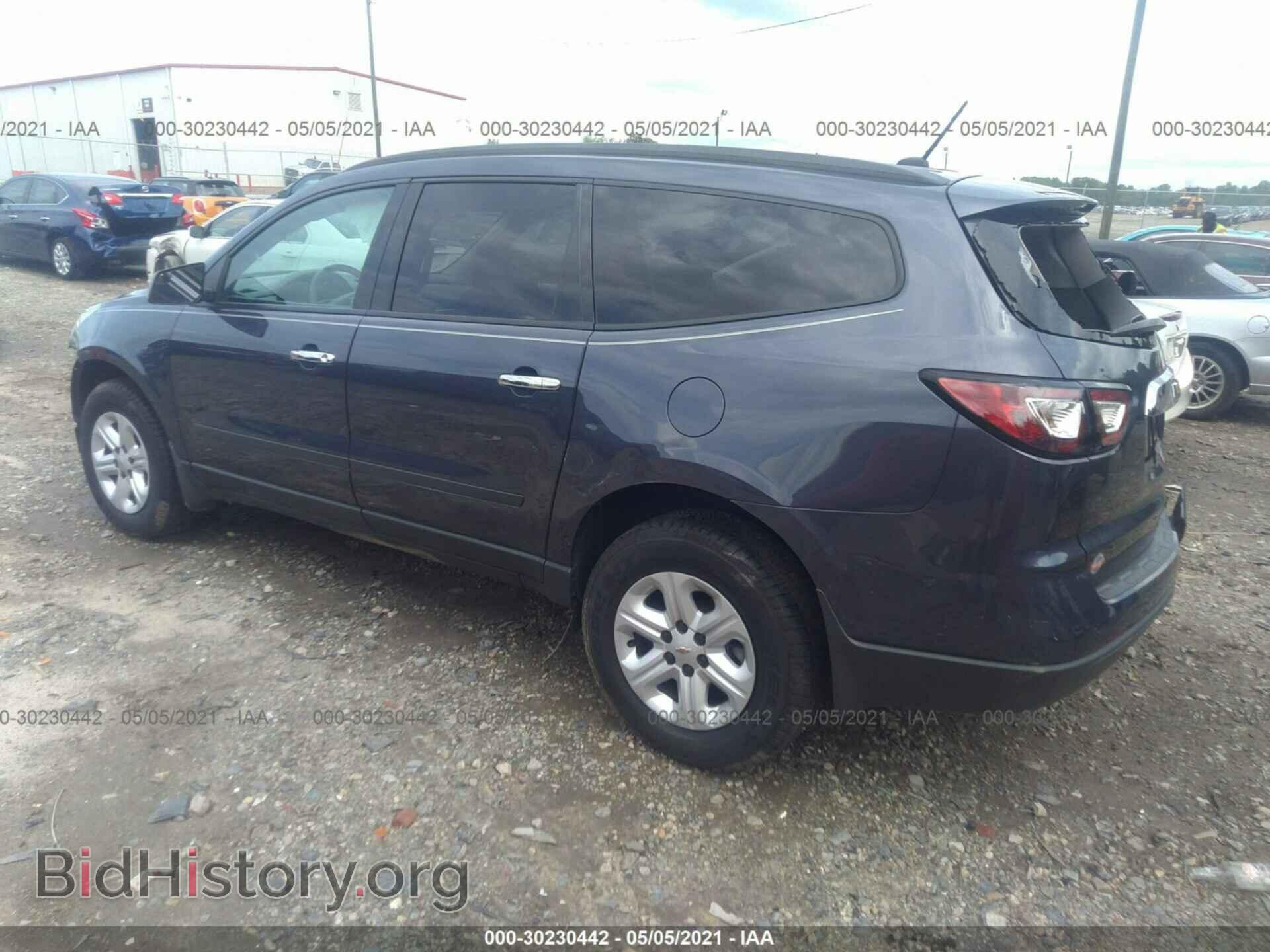 2014 CHEVROLET TRAVERSE - VIN: 1GNKRFKD5EJ138093 - Фото 3