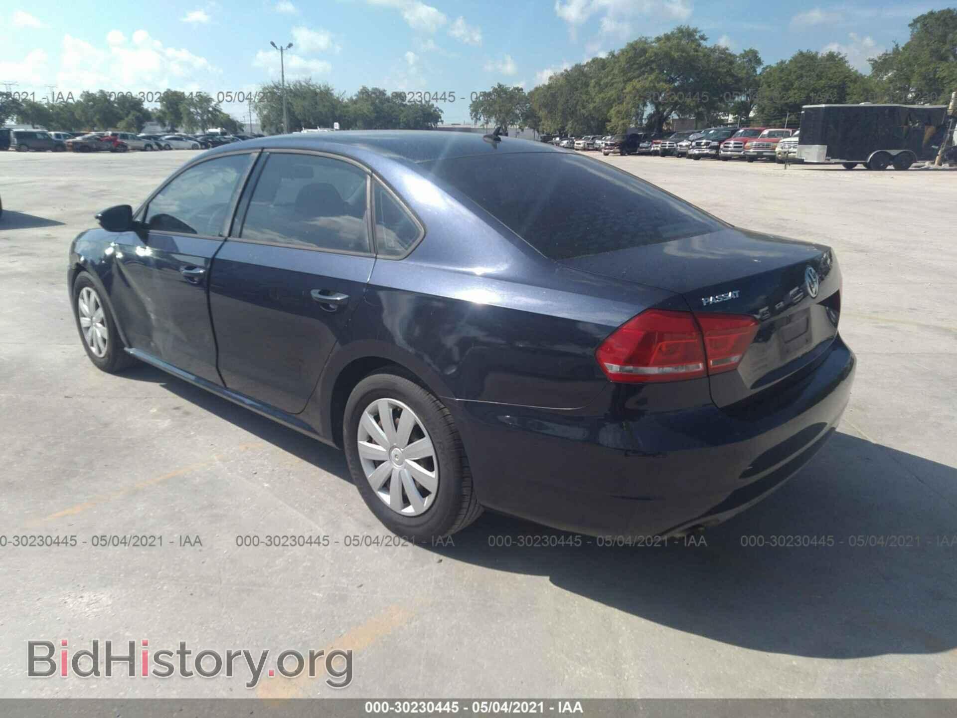 2012 VOLKSWAGEN PASSAT - VIN: 1VWAP7A35CC066996 - Фото 3