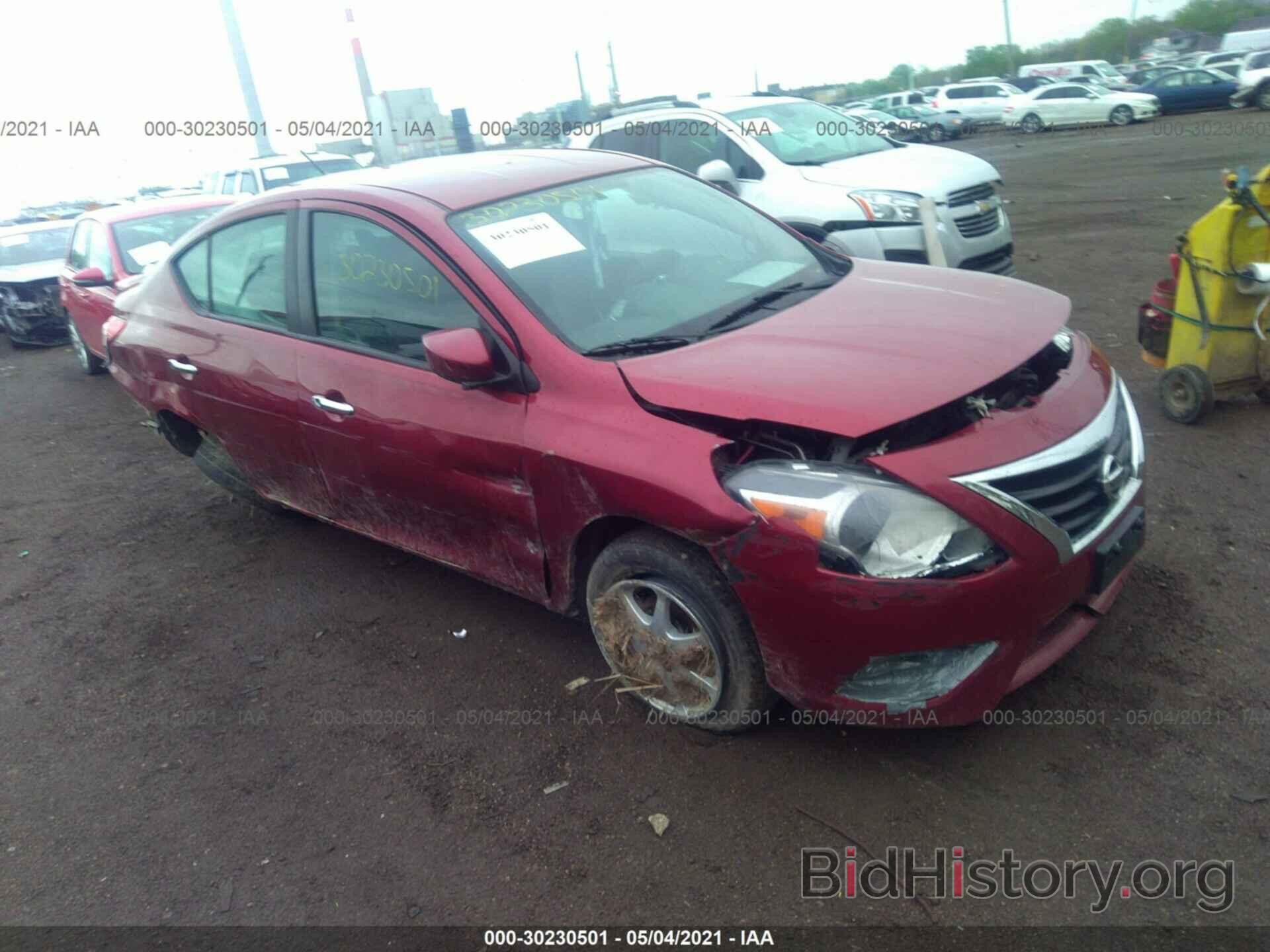 Photo 3N1CN7AP7KL834908 - NISSAN VERSA SEDAN 2019