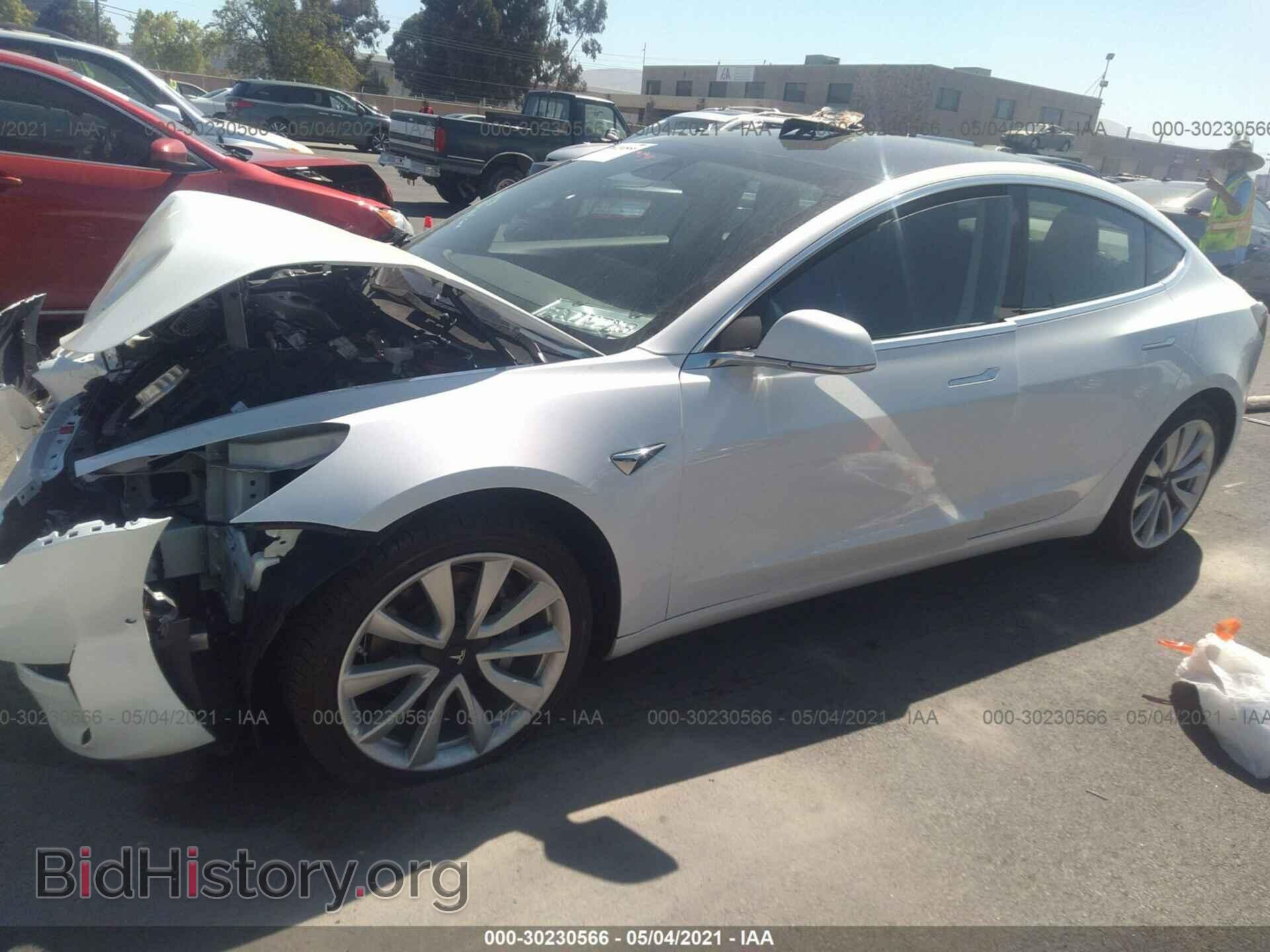2019 TESLA MODEL 3 - VIN: 5YJ3E1EAXKF311820 - Photo 2