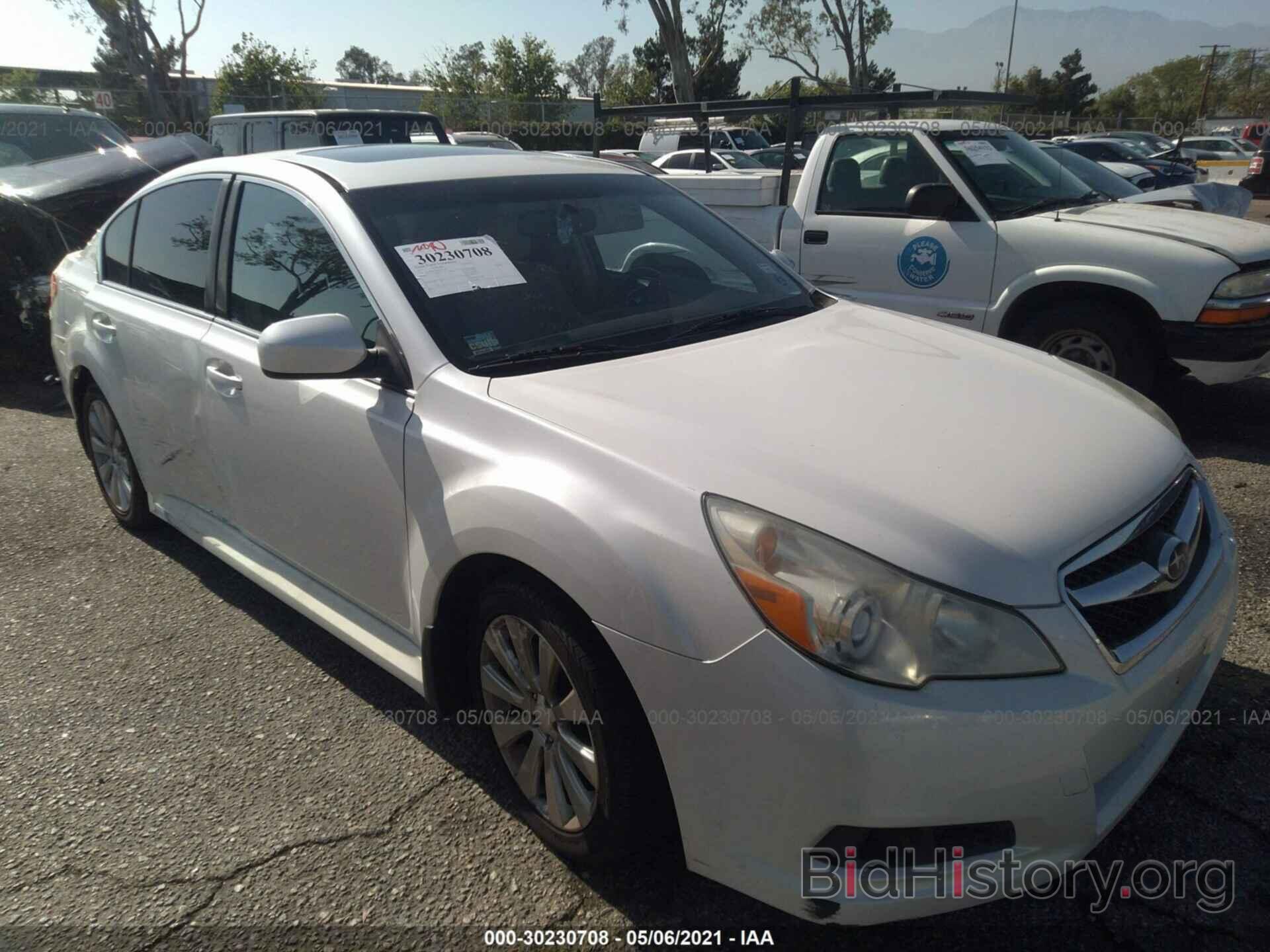 Photo 4S3BMBL62B3235140 - SUBARU LEGACY 2011