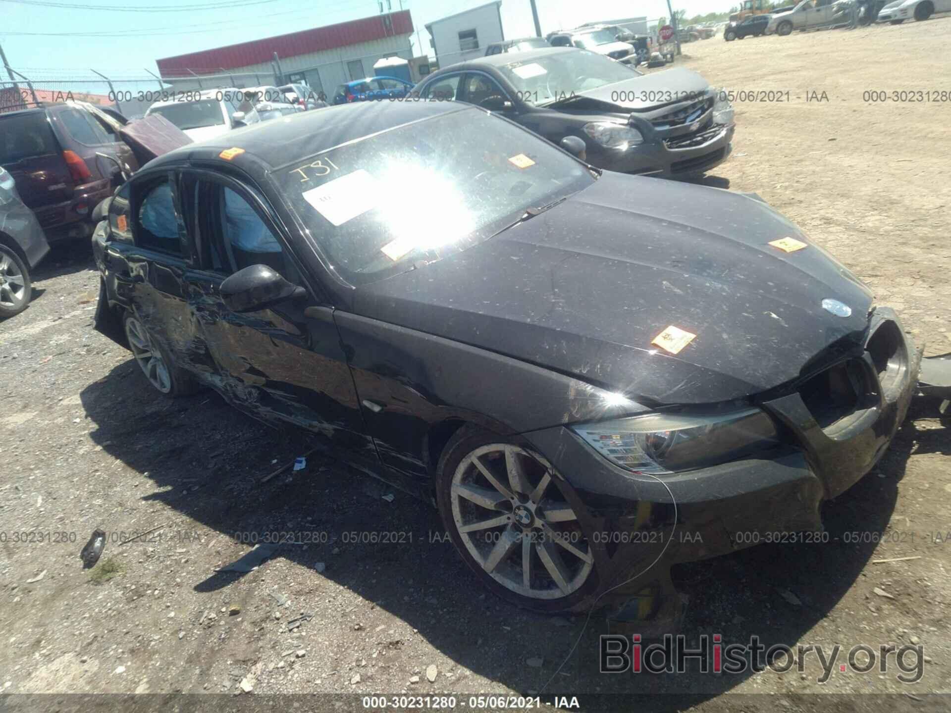 Photo WBAPH77559NL82170 - BMW 3 SERIES 2009