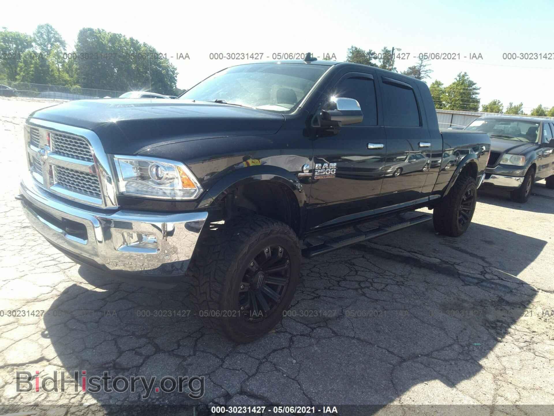 2017 RAM 2500 - VIN: 3C6UR5NL3HG738025 - Фото 2