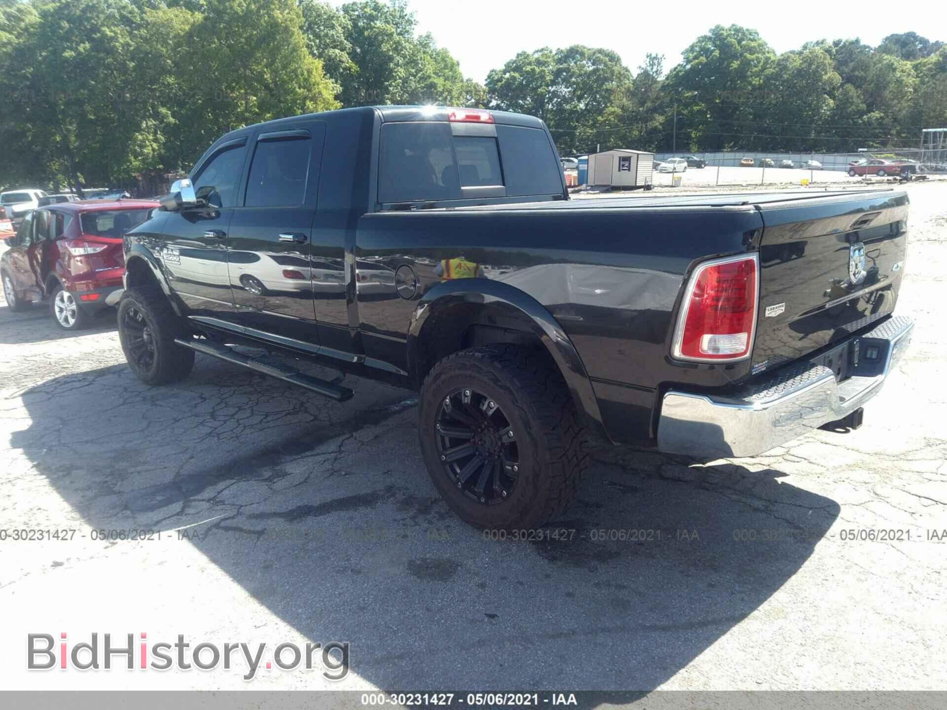 2017 RAM 2500 - VIN: 3C6UR5NL3HG738025 - Фото 3