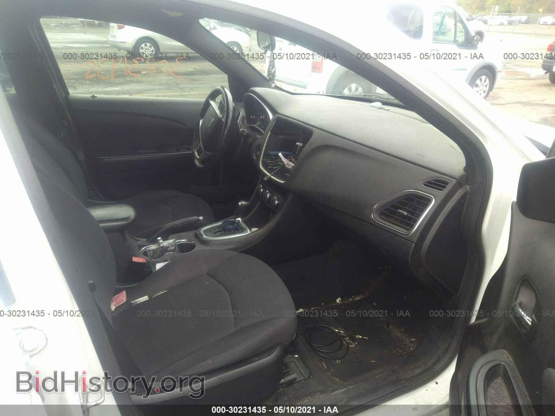2013 CHRYSLER 200 - VIN: 1C3CCBBG5DN731613 - Photo 5