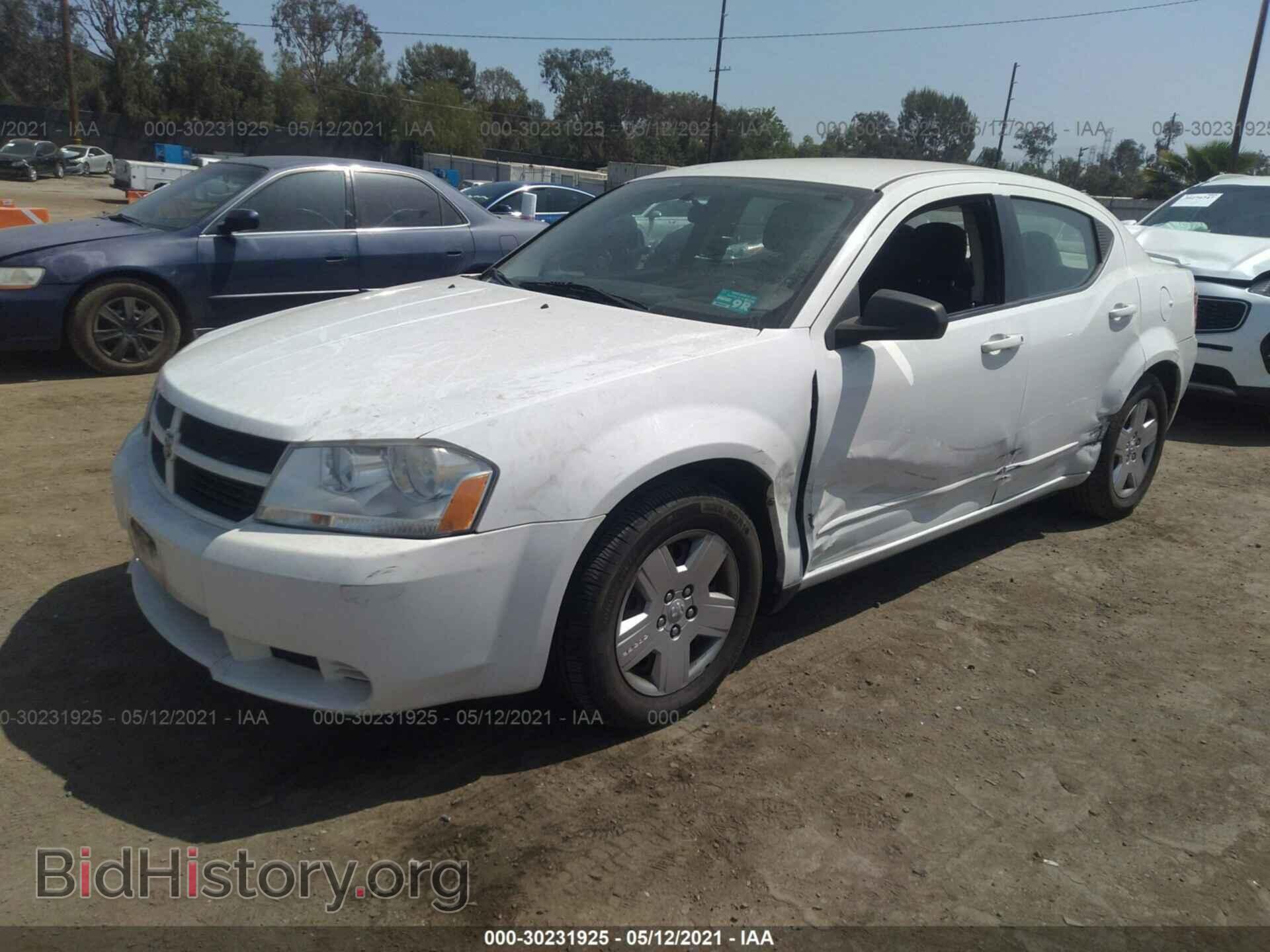 2010 DODGE AVENGER - VIN: 1B3CC4FB8AN185604 - Фото 2