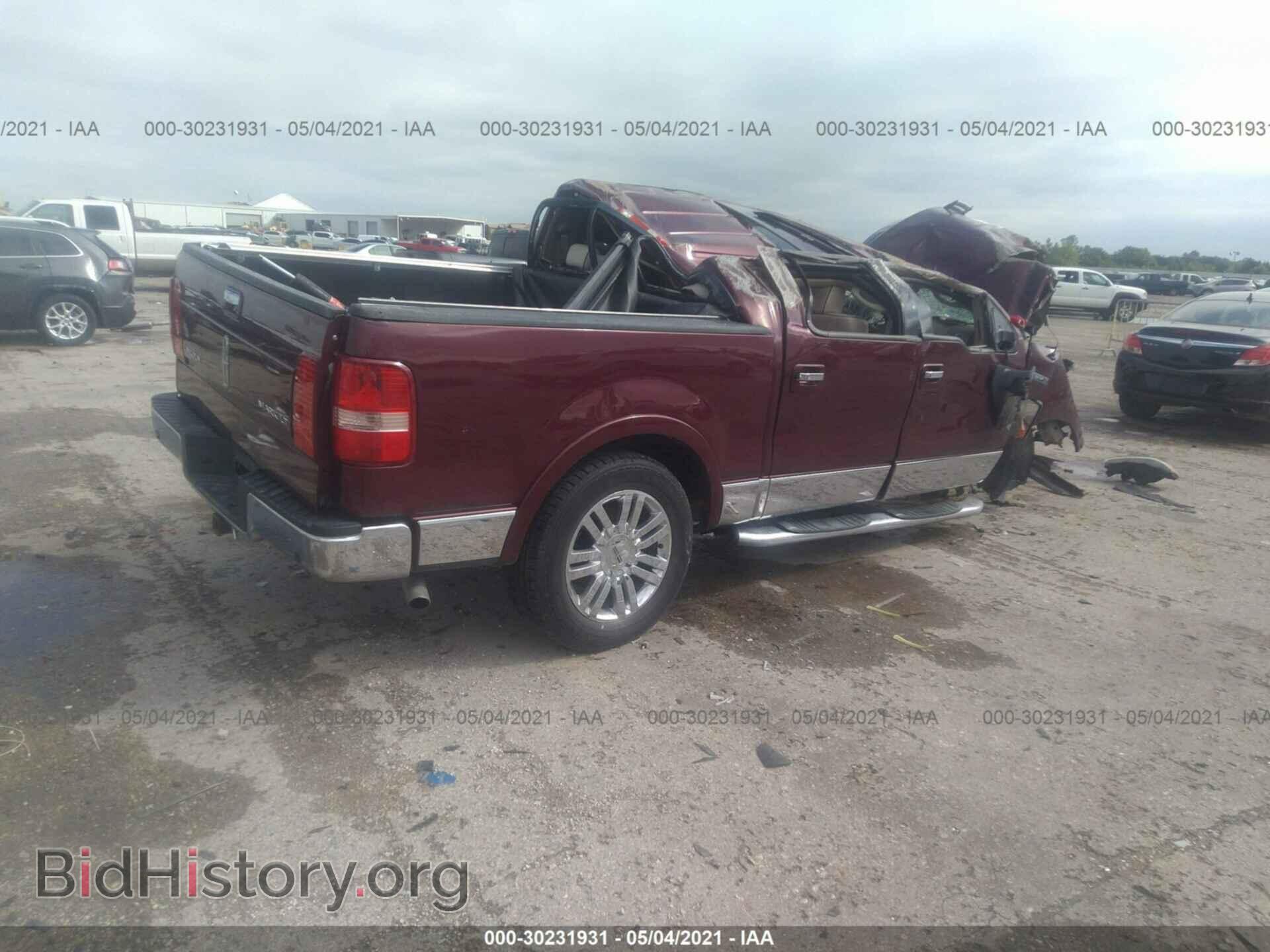 2006 LINCOLN MARK LT - VIN: 5LTPW18566FJ05311 - Фото 4