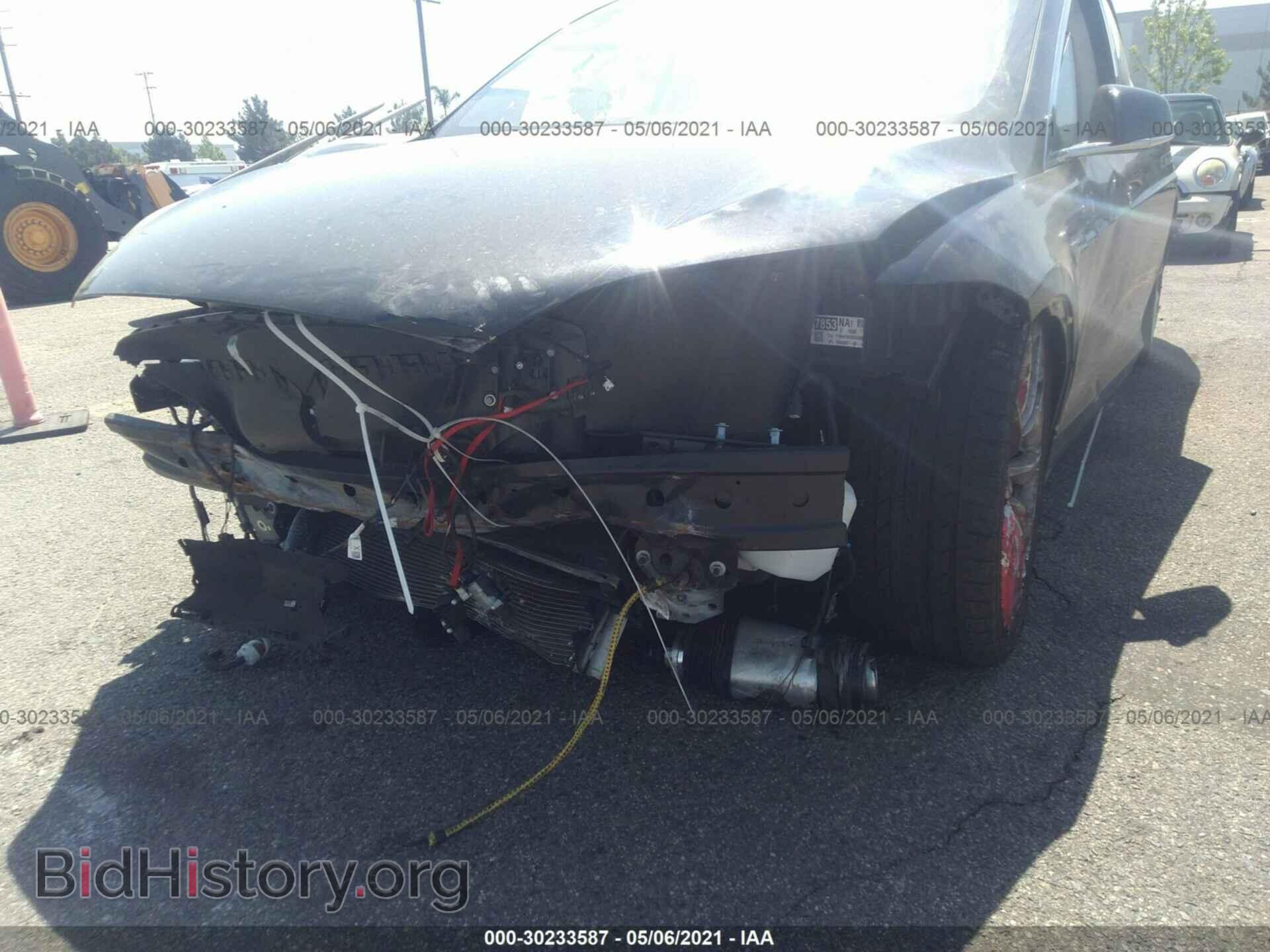 2016 TESLA MODEL X - VIN: 5YJXCBE49GF015900 - Фото 6