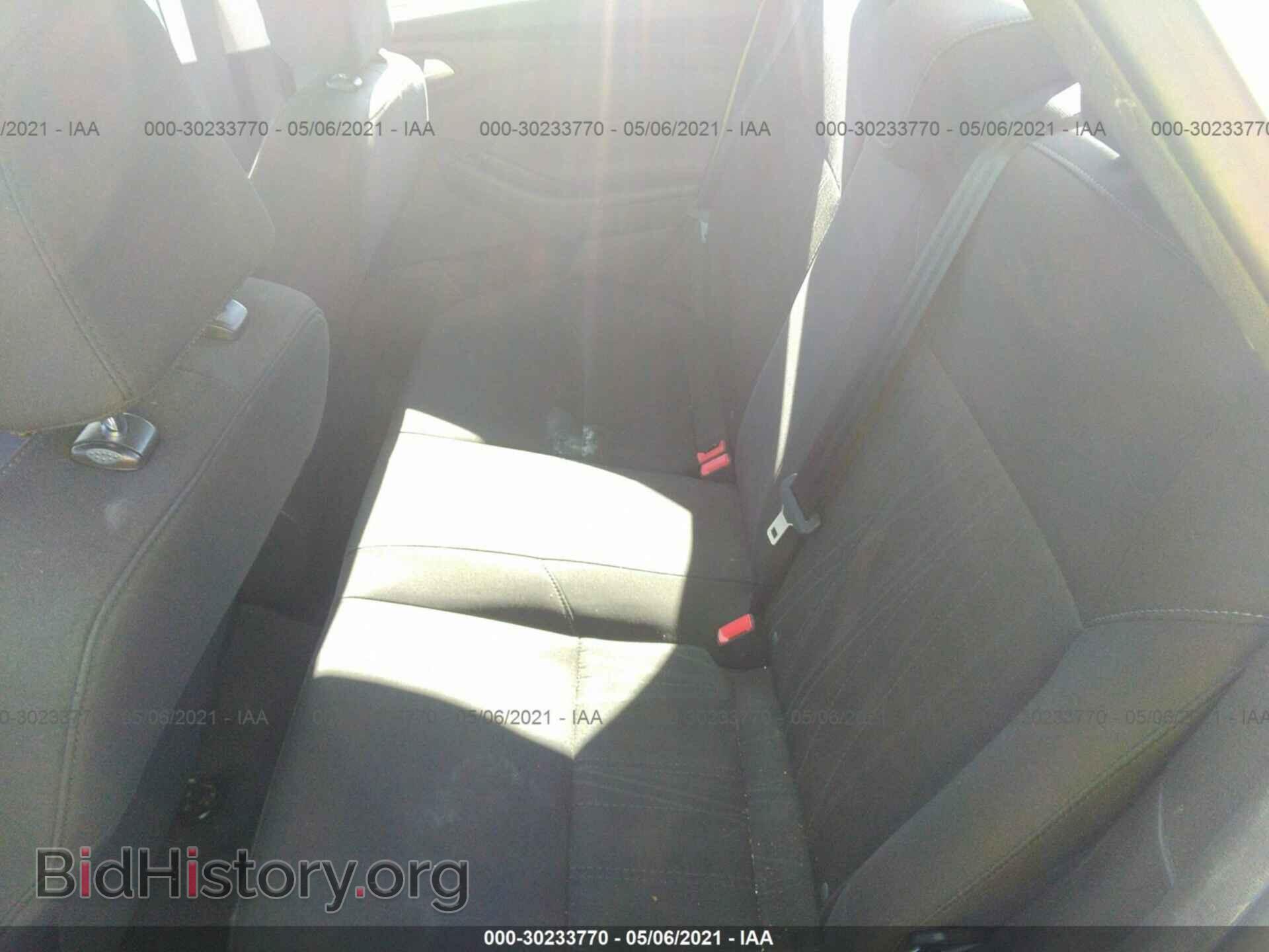 2017 FORD FOCUS - VIN: 1FADP3F22HL208002 - Photo 8
