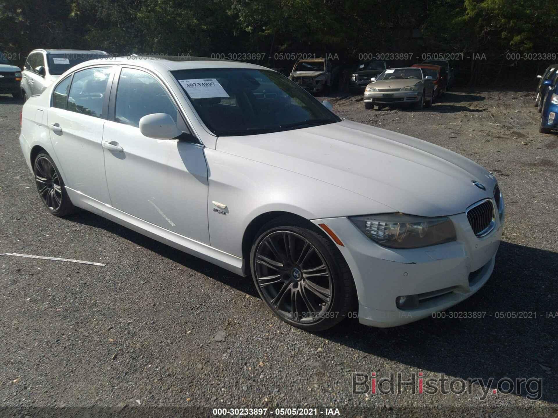 Photo WBAPL3C54AA408315 - BMW 3 SERIES 2010