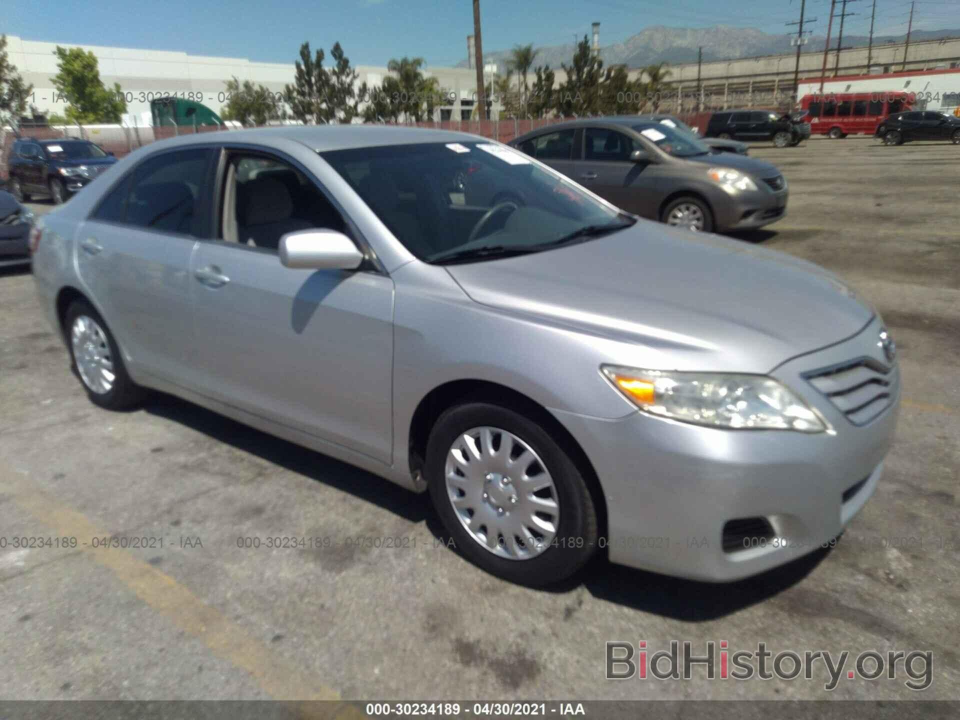 Photo 4T1BF3EK6BU699015 - TOYOTA CAMRY 2011