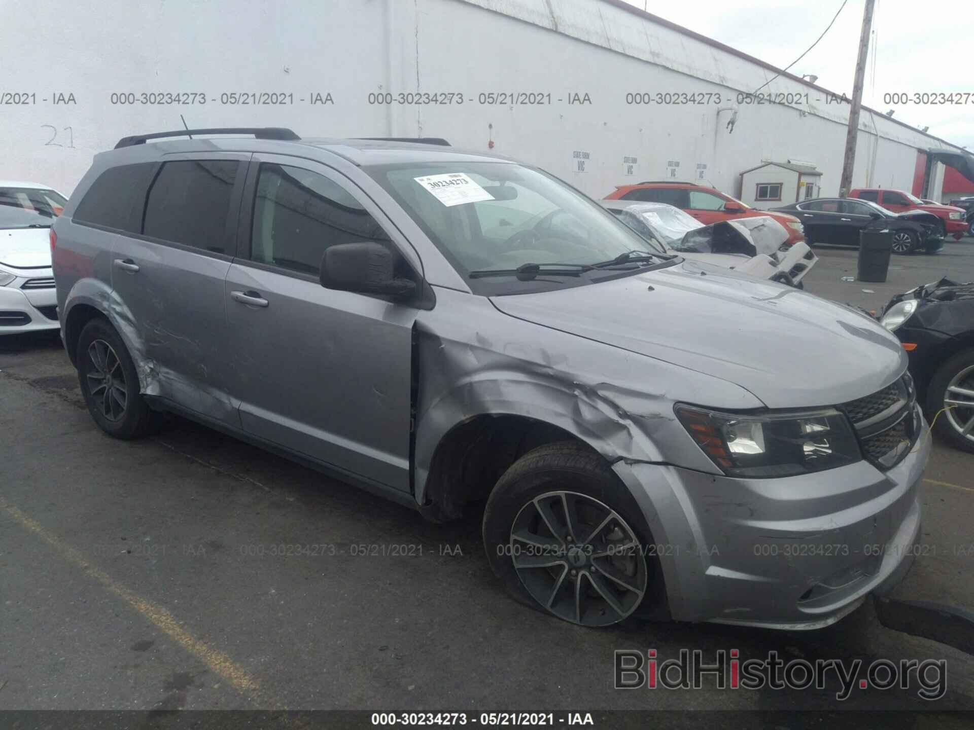 Photo 3C4PDCAB9JT217944 - DODGE JOURNEY 2018