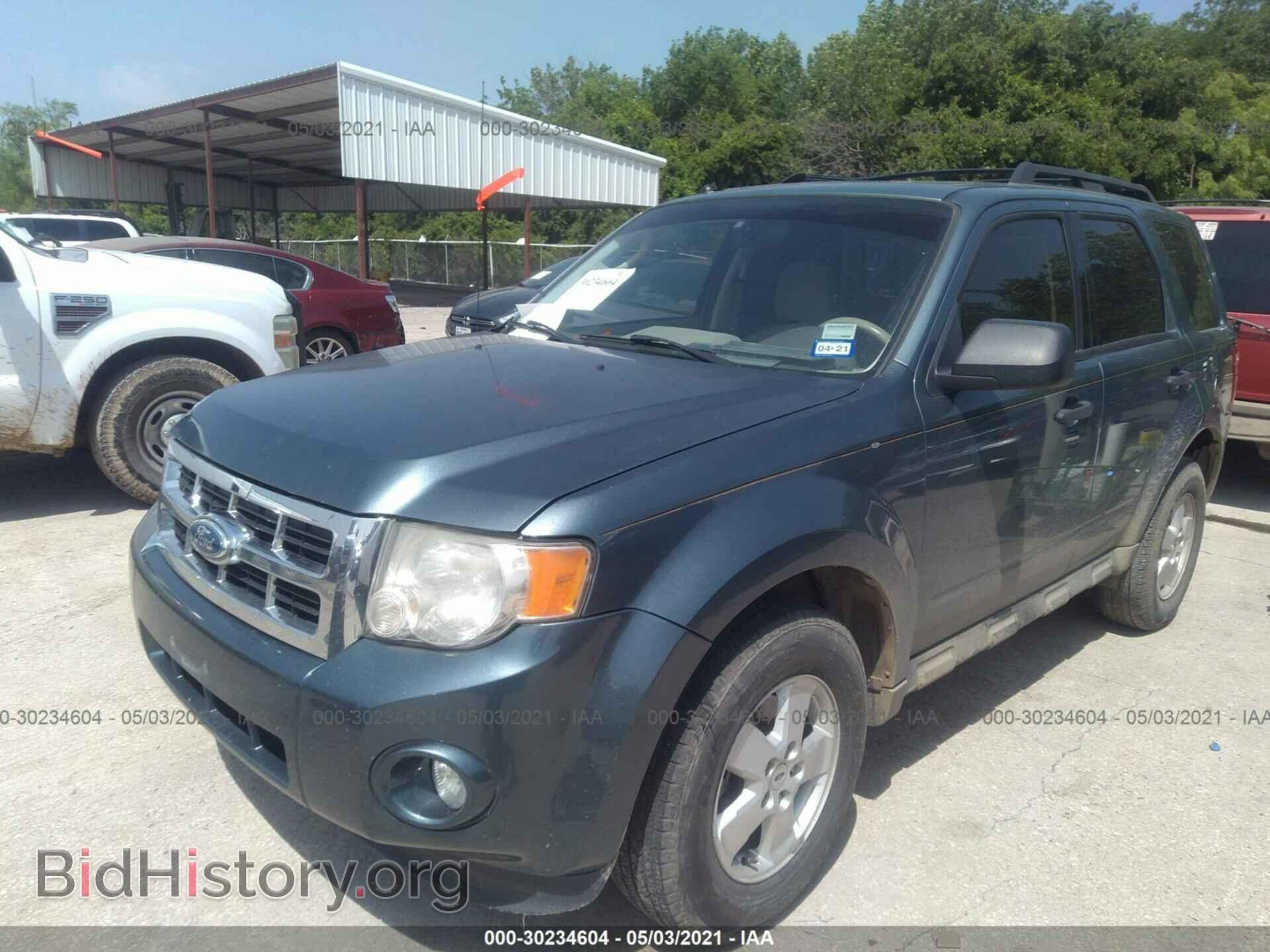 2012 FORD ESCAPE - VIN: 1FMCU0D70CKA38521 - Фото 2