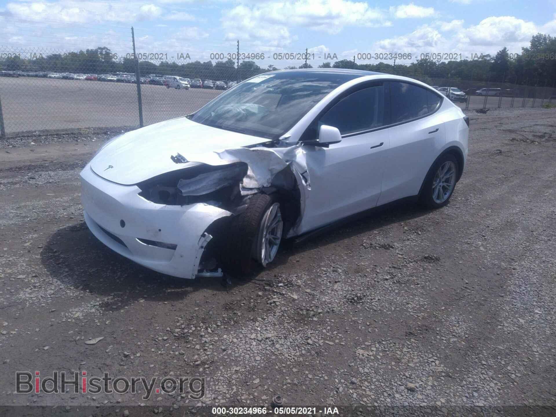 2020 TESLA MODEL Y - VIN: 5YJYGDEE3LF032201 - Photo 2