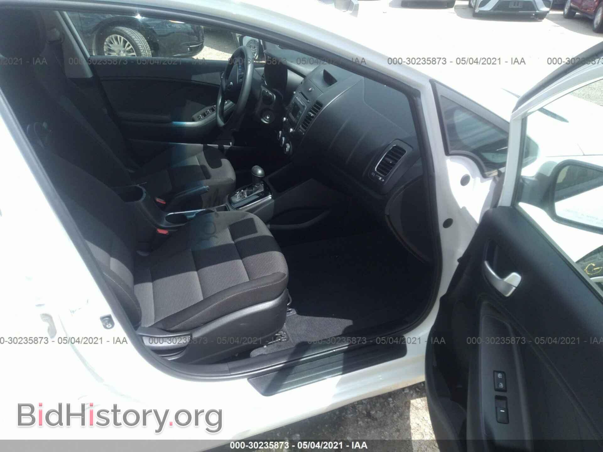 2017 KIA FORTE - VIN: 3KPFK4A71HE042400 - Фото 5