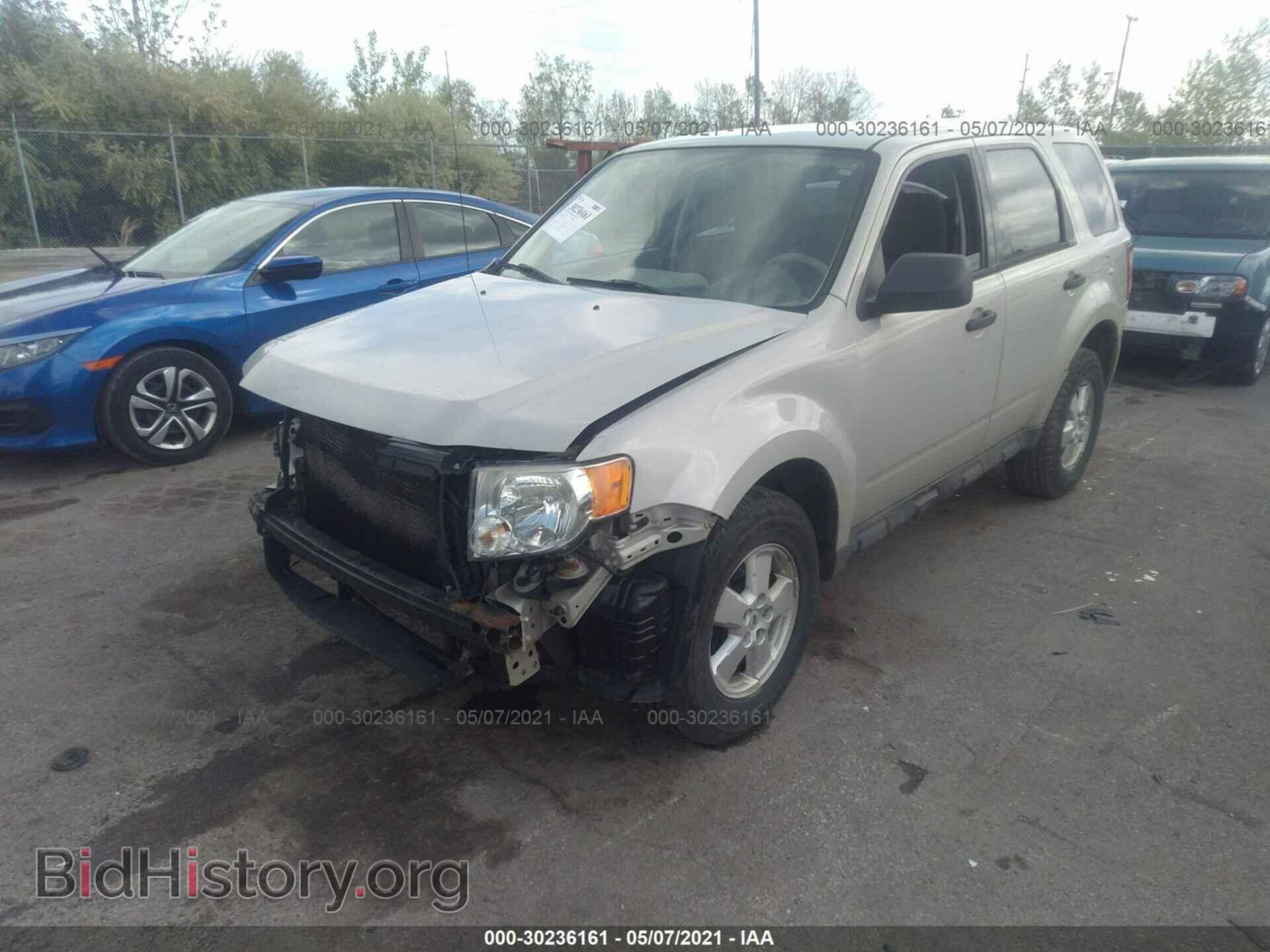 2009 FORD ESCAPE - VIN: 1FMCU02749KC46848 - Фото 2