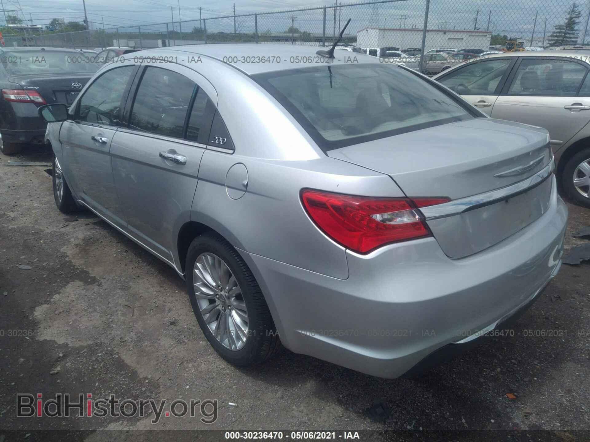 2012 CHRYSLER 200 - VIN: 1C3CCBCG3CN101733 - Photo 3
