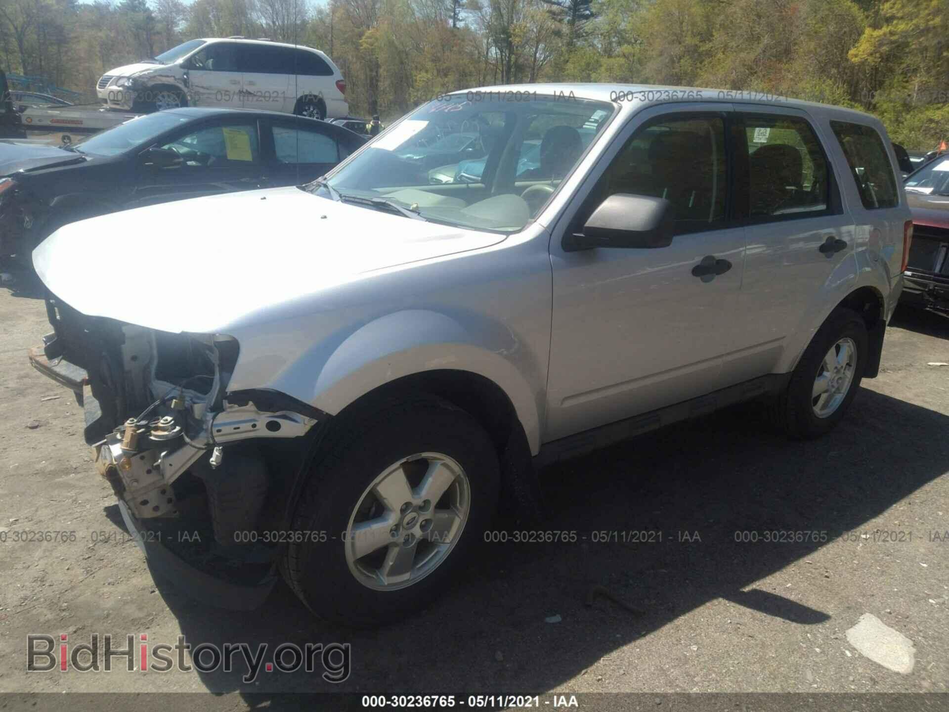 2012 FORD ESCAPE - VIN: 1FMCU9C76CKC10251 - Фото 2
