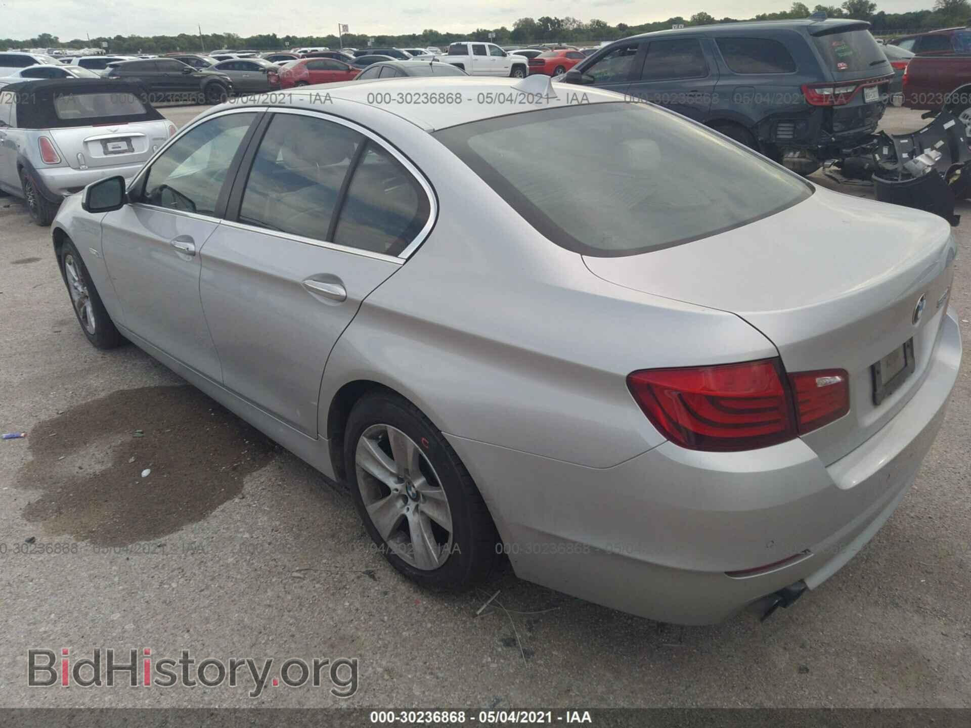 2012 BMW 5 SERIES - VIN: WBAXG5C59CDW85754 - Photo 3