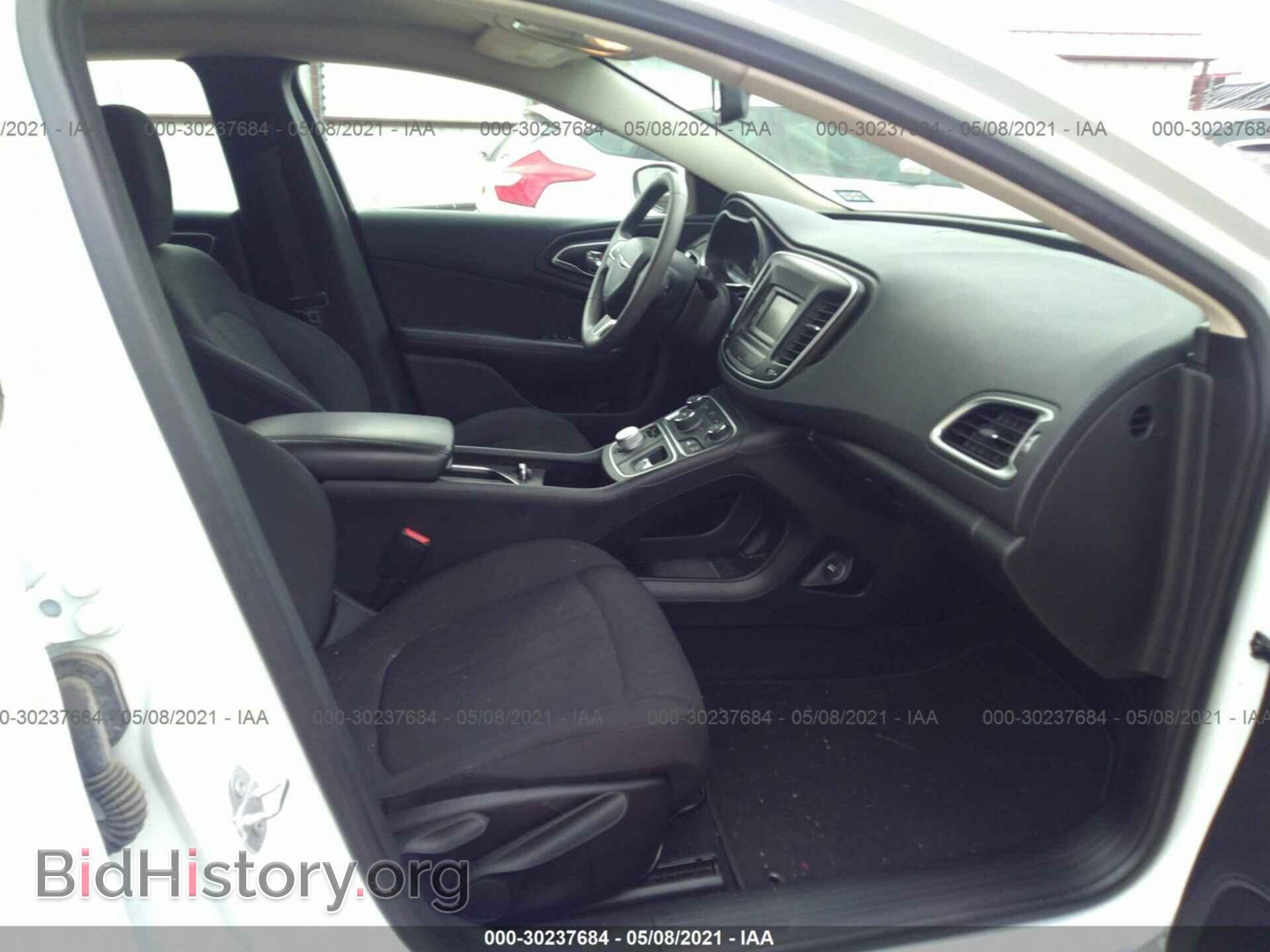 2016 CHRYSLER 200 - VIN: 1C3CCCAB3GN109172 - Фото 5