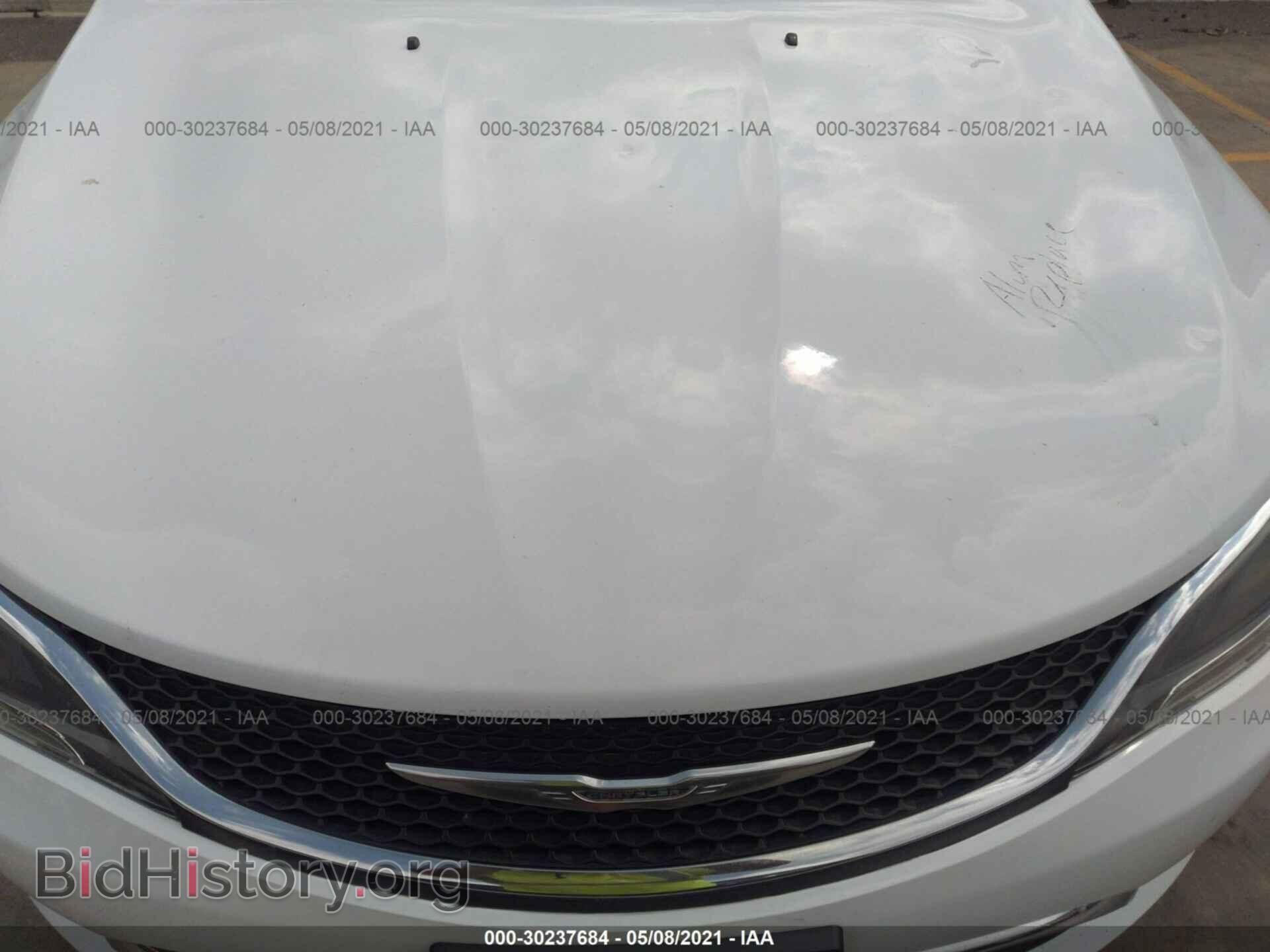 2016 CHRYSLER 200 - VIN: 1C3CCCAB3GN109172 - Фото 6