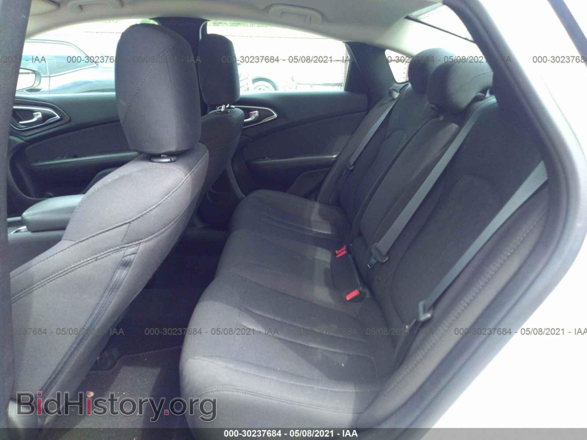 2016 CHRYSLER 200 - VIN: 1C3CCCAB3GN109172 - Фото 8