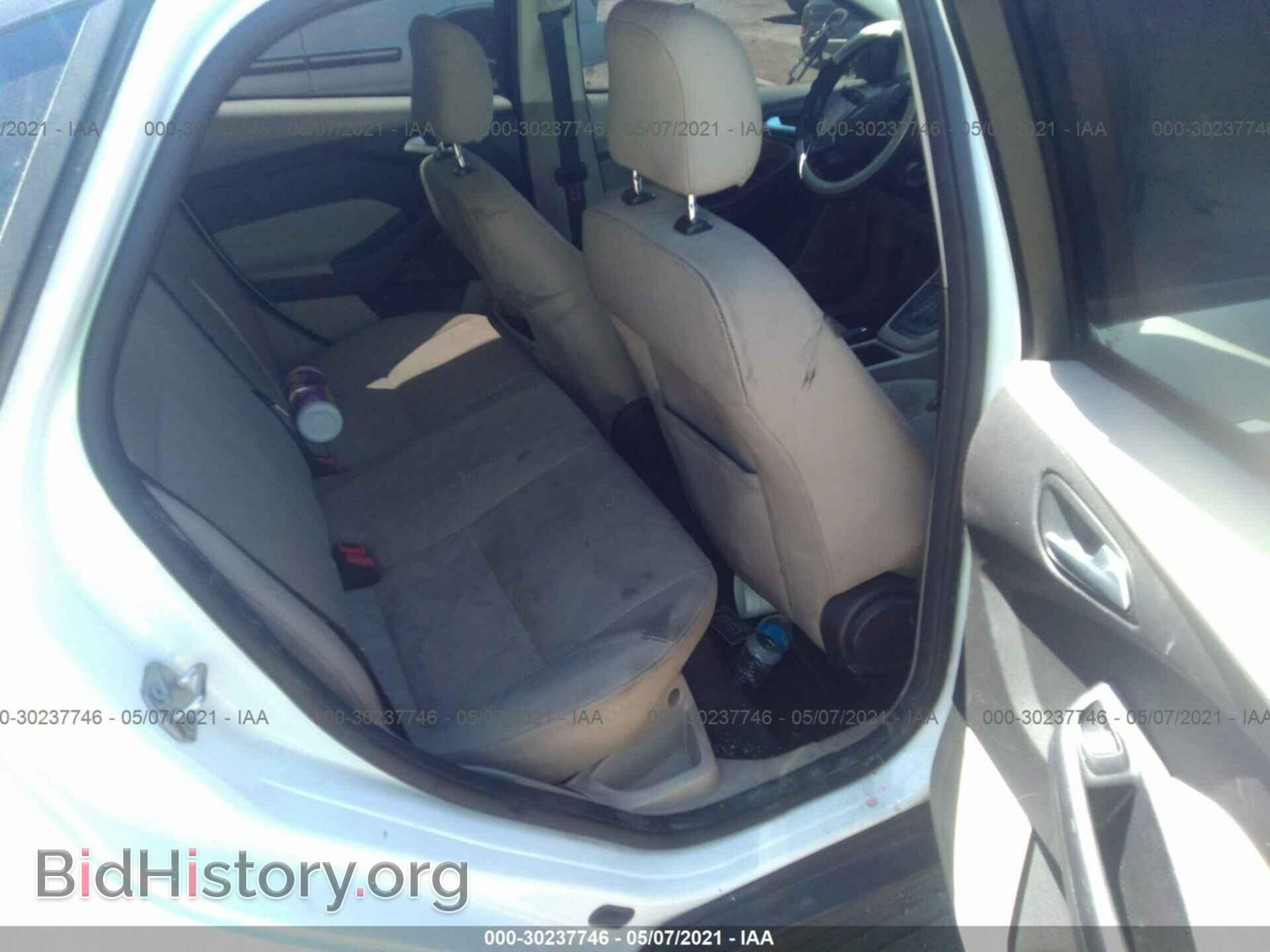 2017 FORD FOCUS - VIN: 1FADP3F29HL245886 - Фото 8