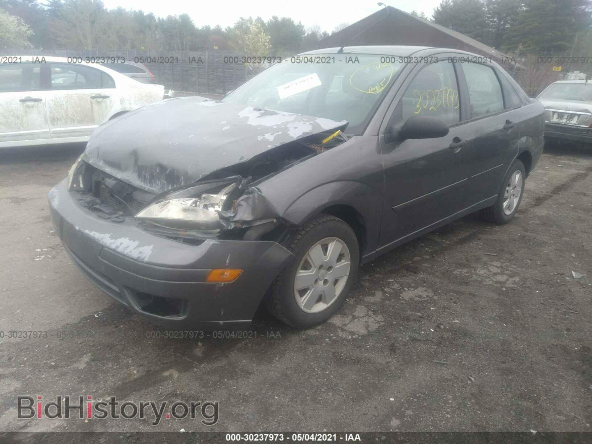 2007 FORD FOCUS - VIN: 1FAFP34N77W141237 - Photo 2