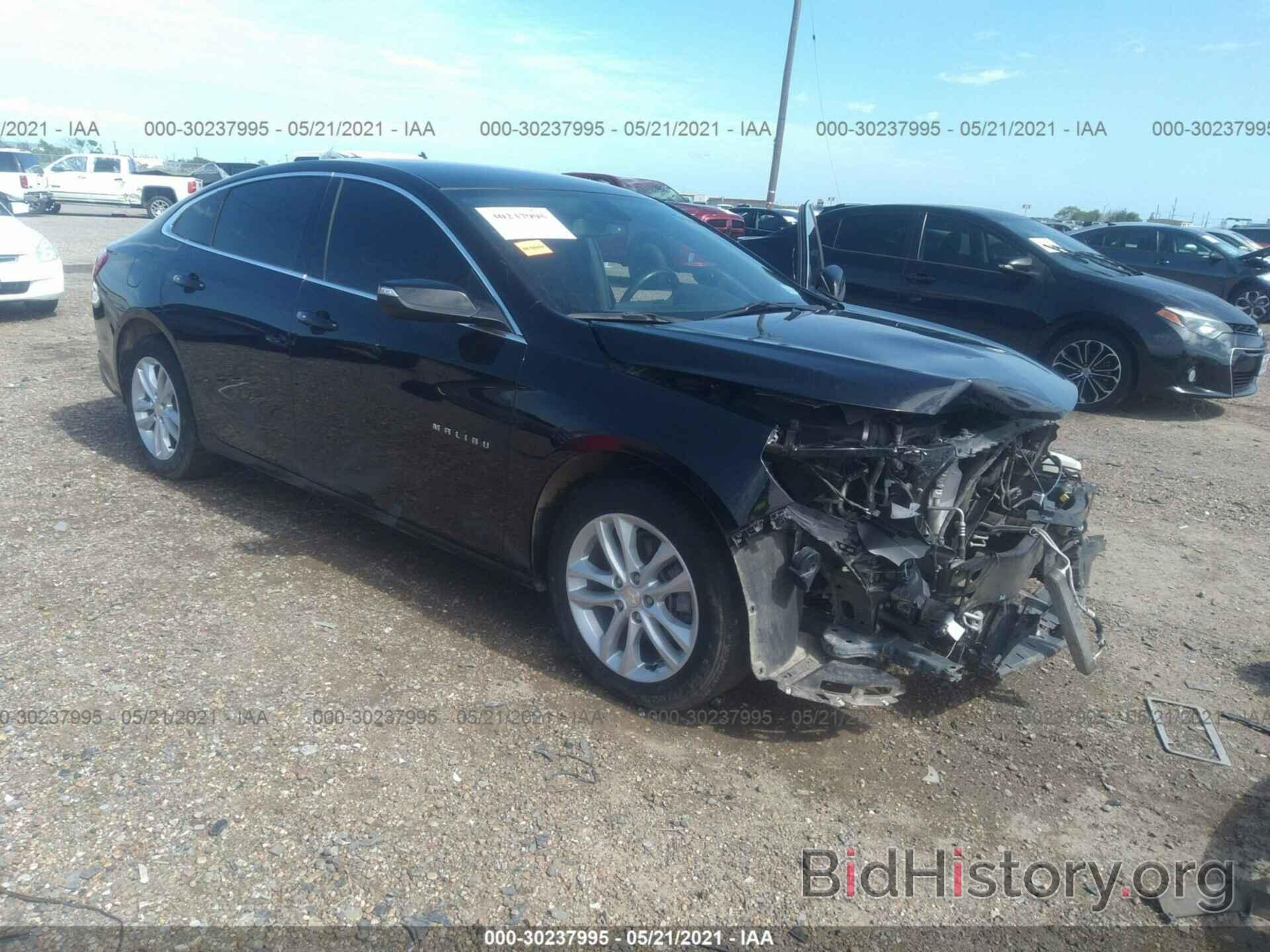 Photo 1G1ZD5ST2JF103427 - CHEVROLET MALIBU 2018