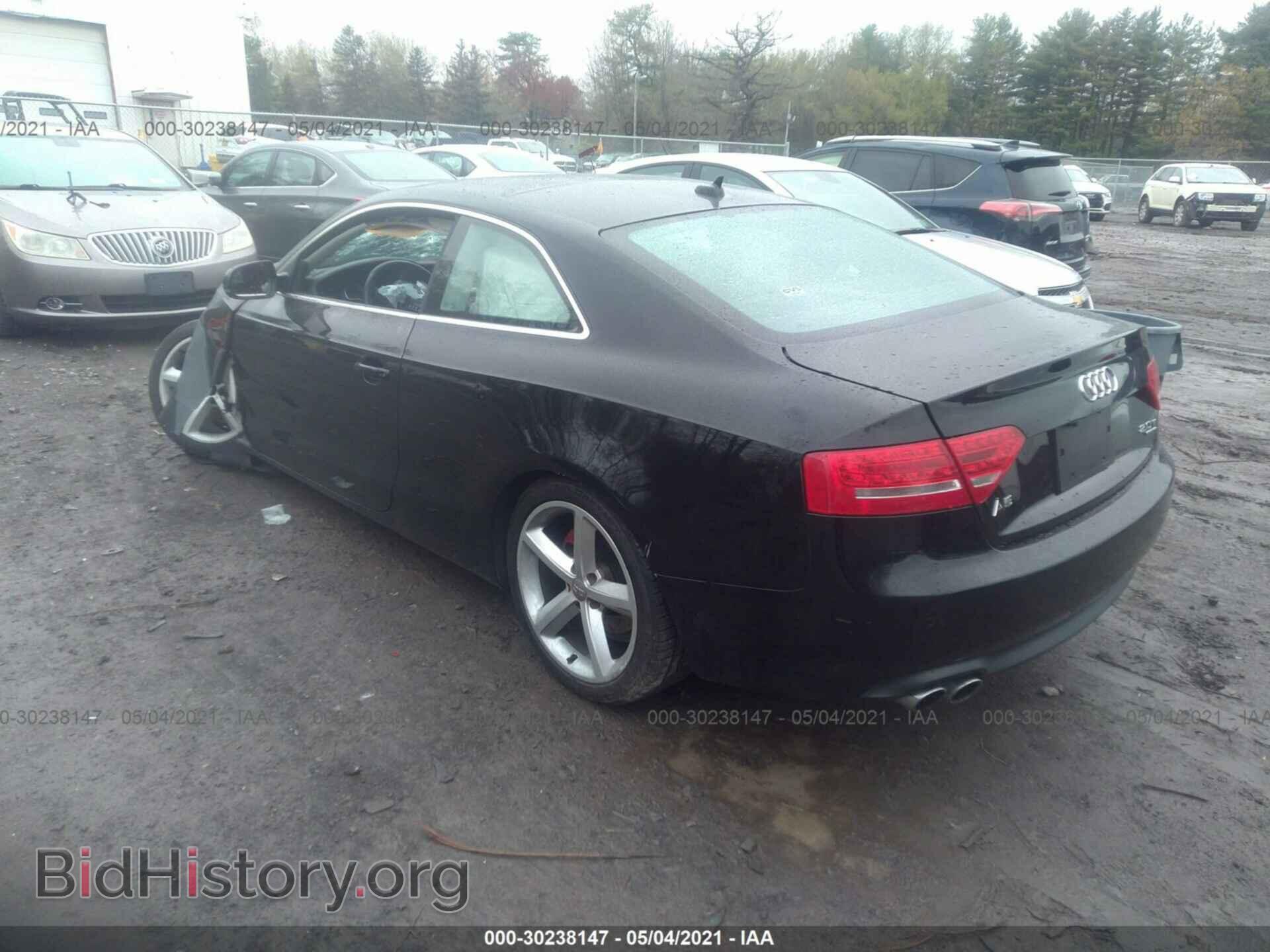 2010 AUDI A5 - VIN: WAULFAFR1AA074267 - Фото 3