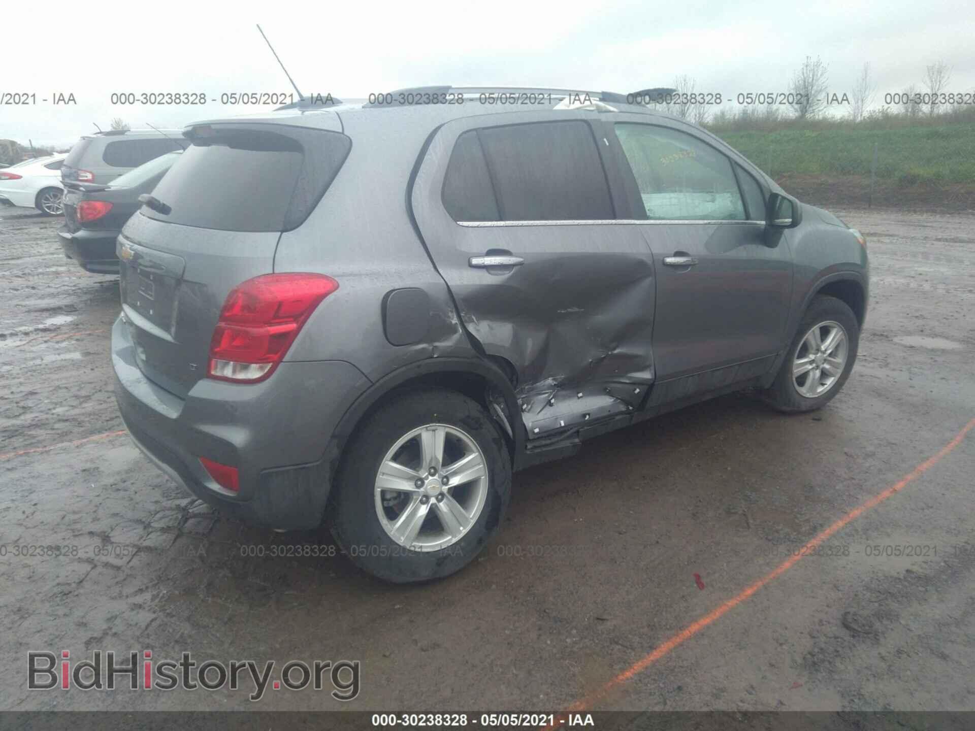 2020 CHEVROLET TRAX - VIN: 3GNCJPSB3LL301071 - Photo 4