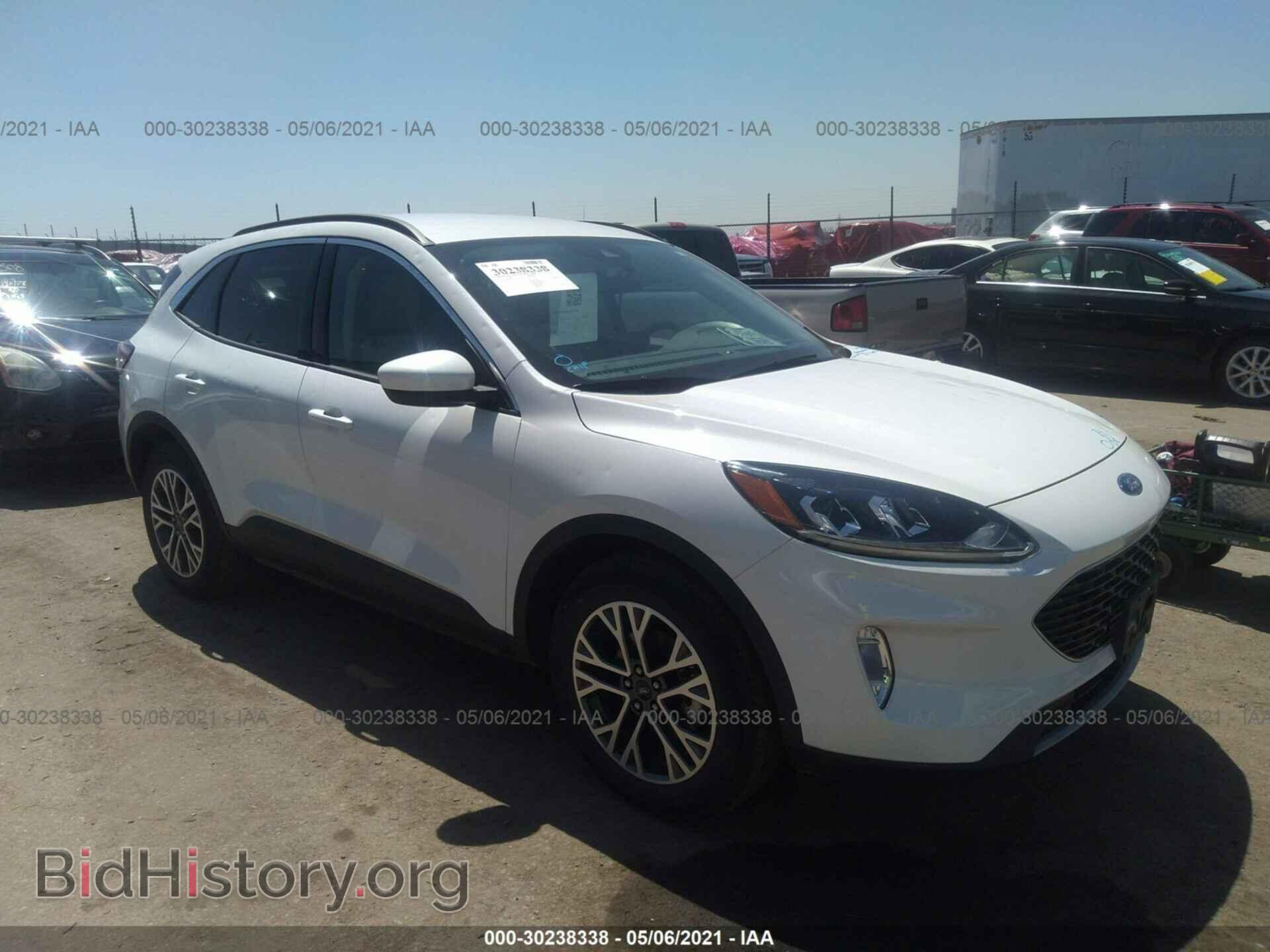 Photo 1FMCU9H9XLUA11931 - FORD ESCAPE 2020