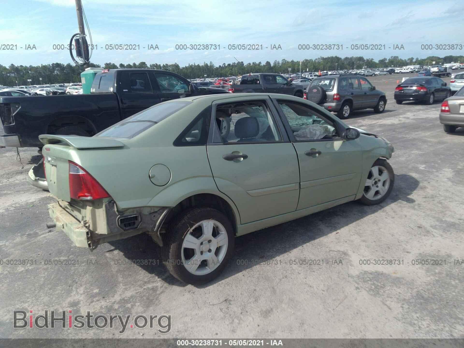 2007 FORD FOCUS - VIN: 1FAFP34N87W148410 - Фото 4