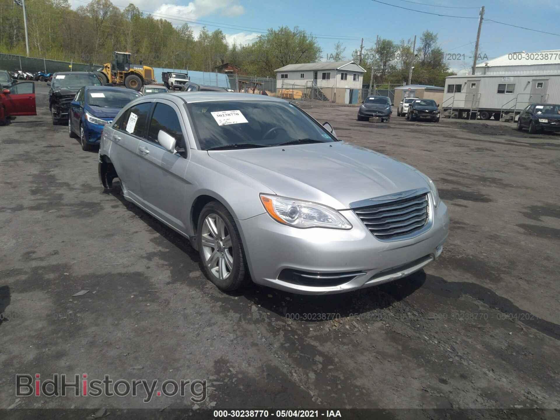 Фотография 1C3CCBAB0CN179846 - CHRYSLER 200 2012