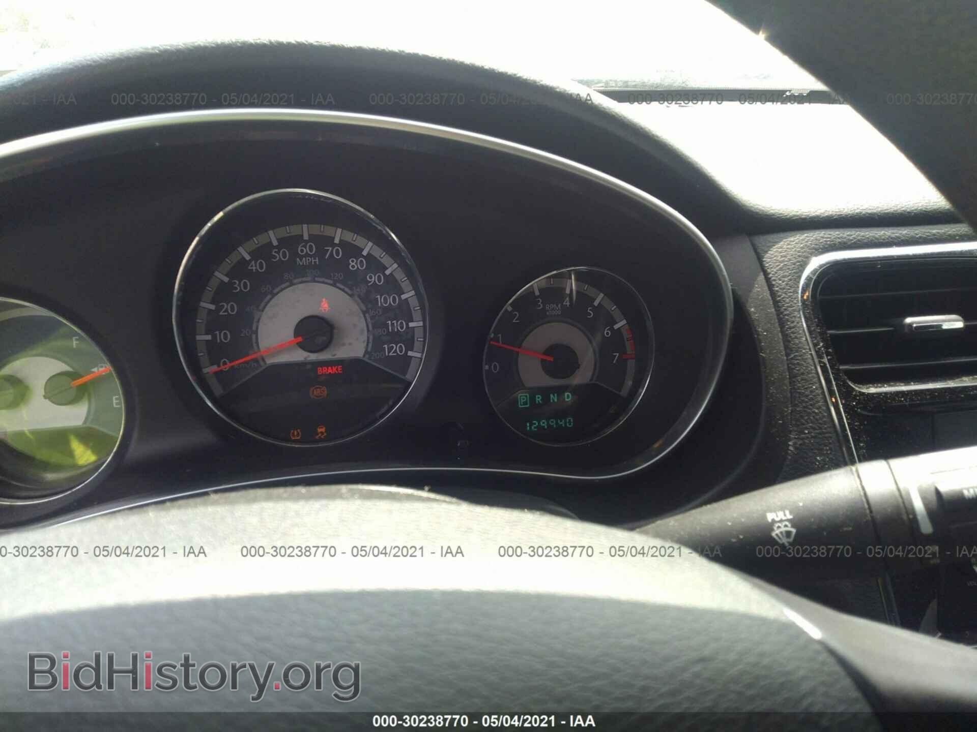 2012 CHRYSLER 200 - VIN: 1C3CCBAB0CN179846 - Фото 7