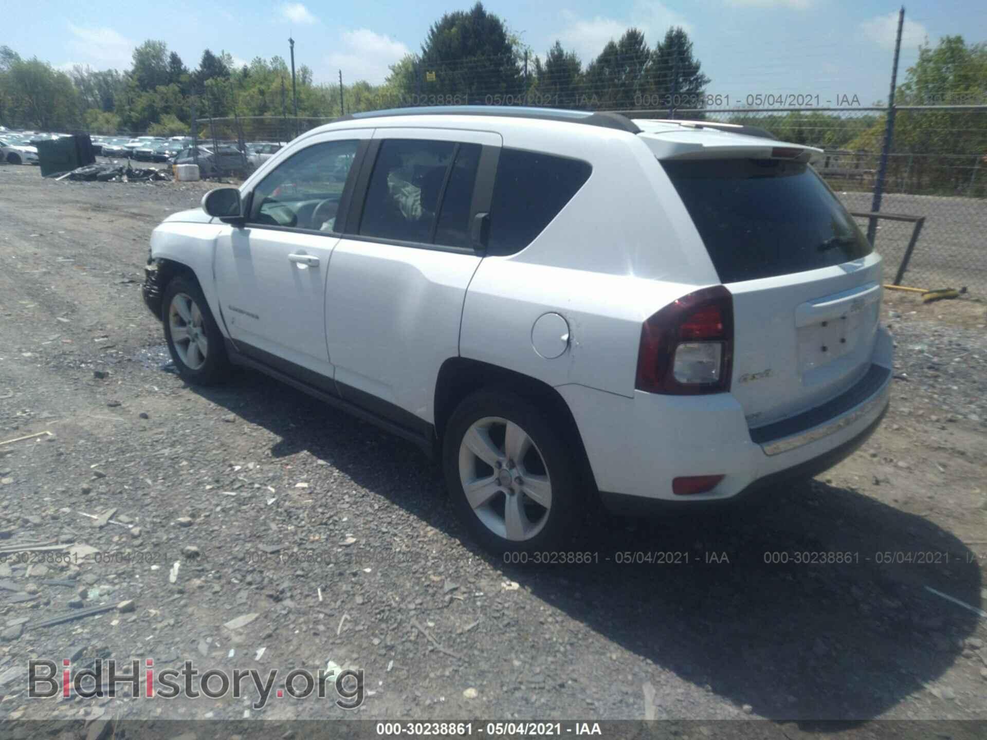 2015 JEEP COMPASS - VIN: 1C4NJDEB5FD304351 - Photo 3