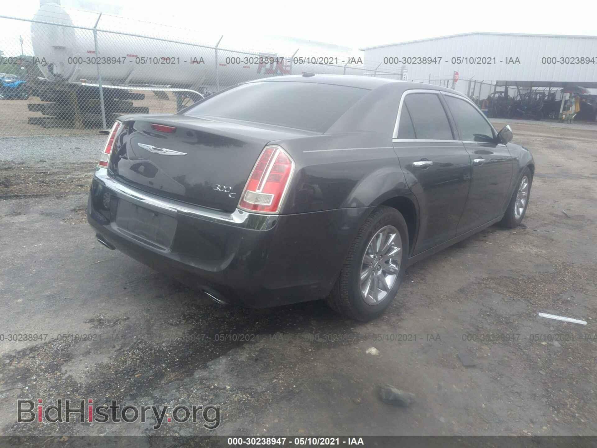 2013 CHRYSLER 300 - VIN: 2C3CCAET8DH542868 - Фото 4