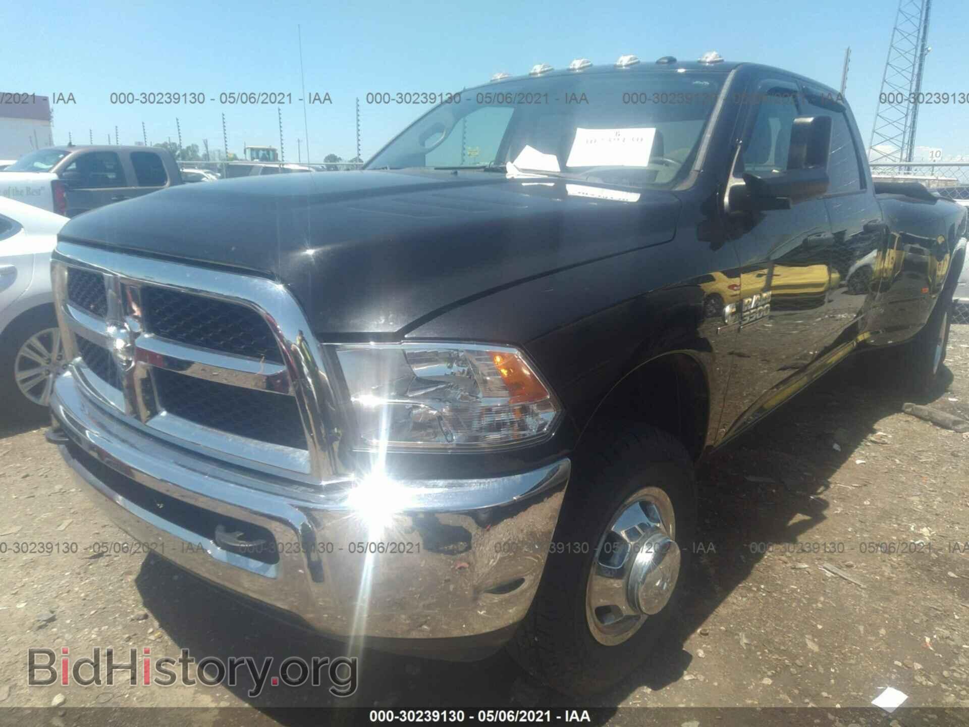 2017 RAM 3500 - VIN: 3C63RRGL2HG711351 - Фото 2