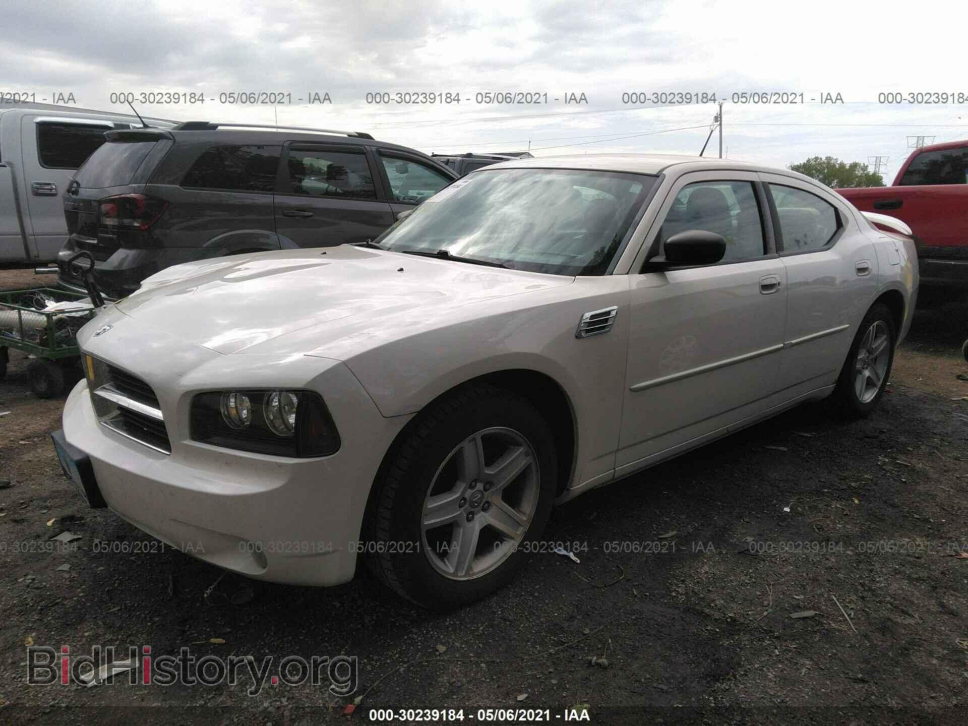 2008 DODGE CHARGER - VIN: 2B3KA33G88H330509 - Фото 2