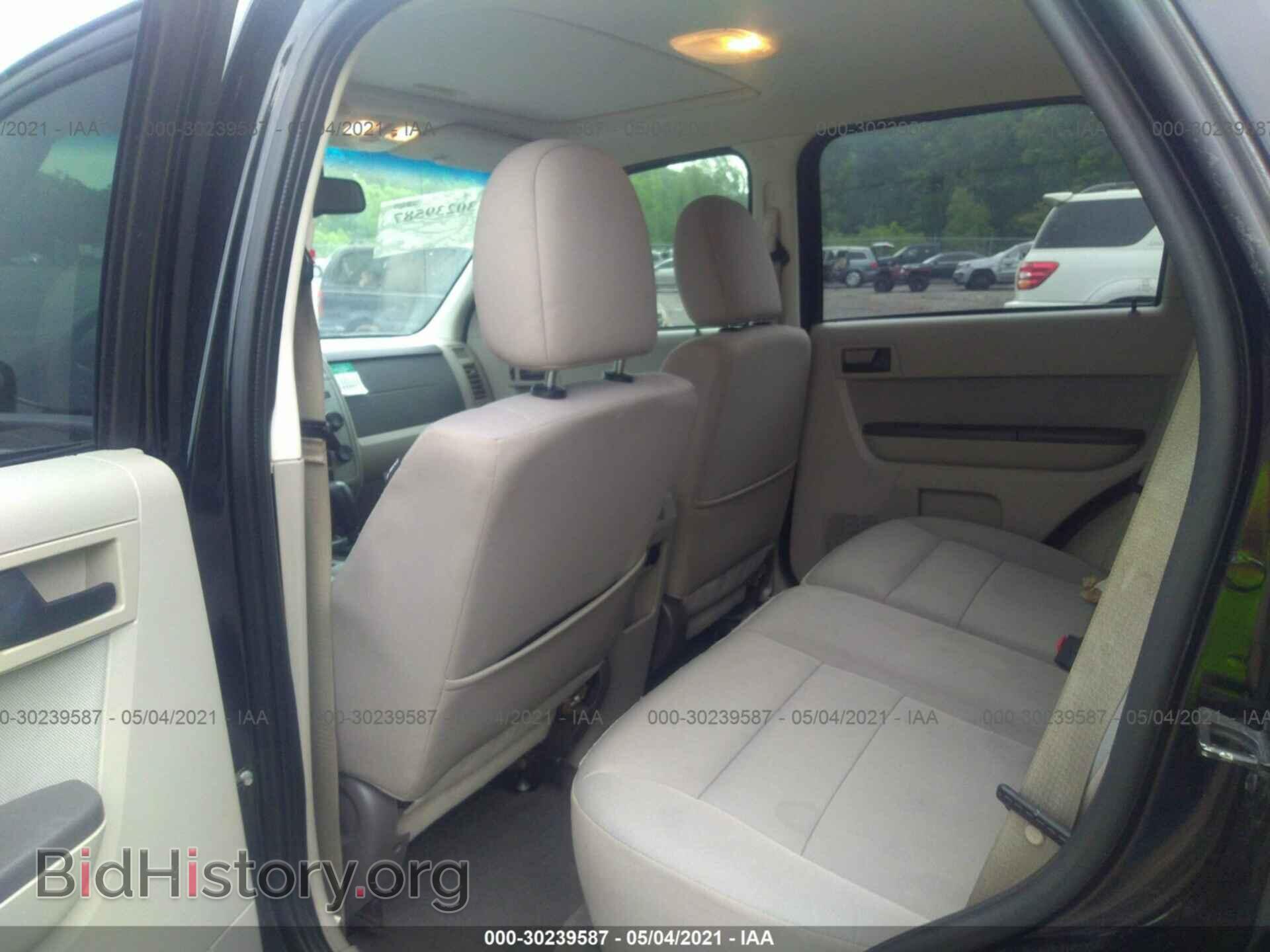2012 FORD ESCAPE - VIN: 1FMCU0DG0CKB03187 - Фото 8